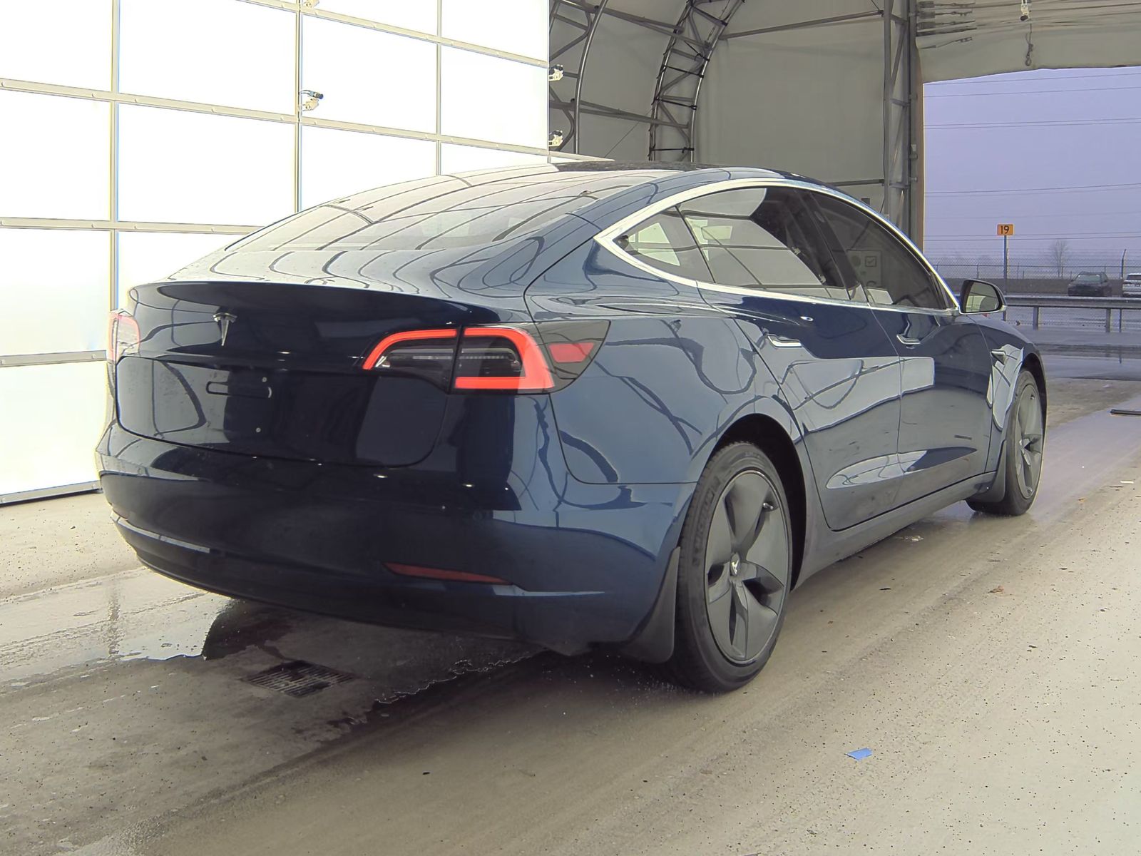 2018 Tesla Model 3 Long Range RWD