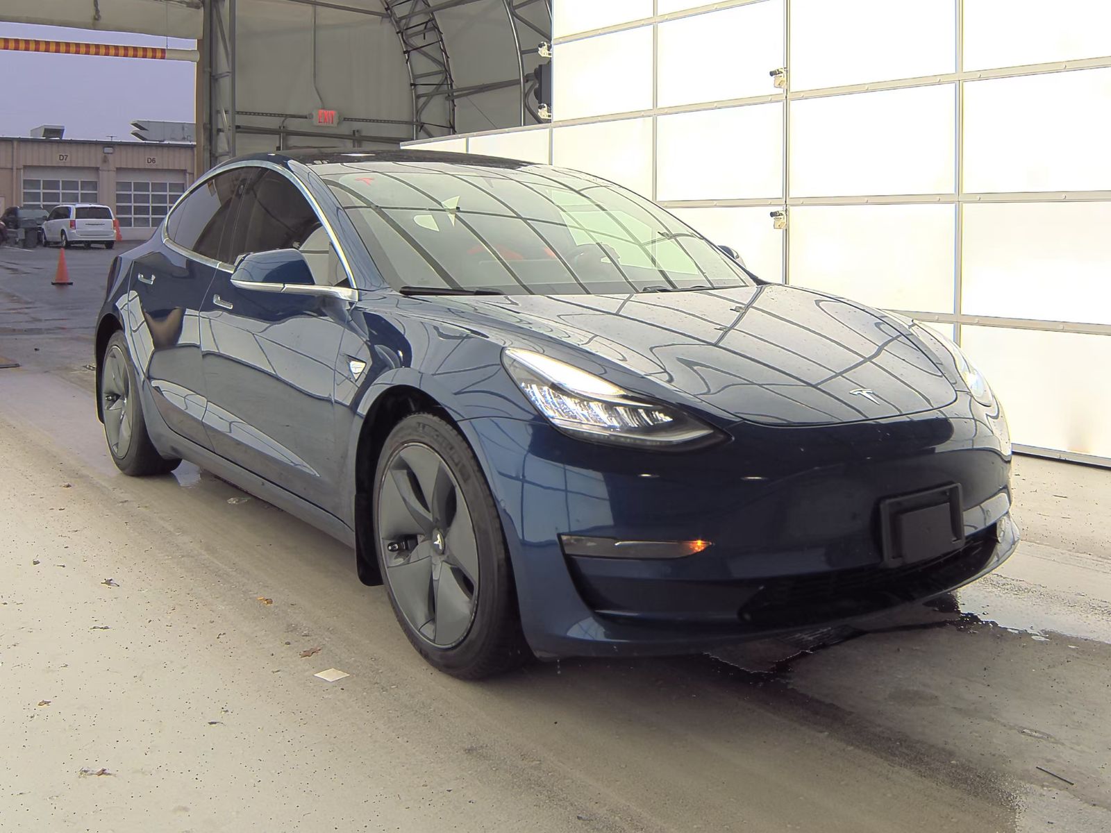 2018 Tesla Model 3 Long Range RWD