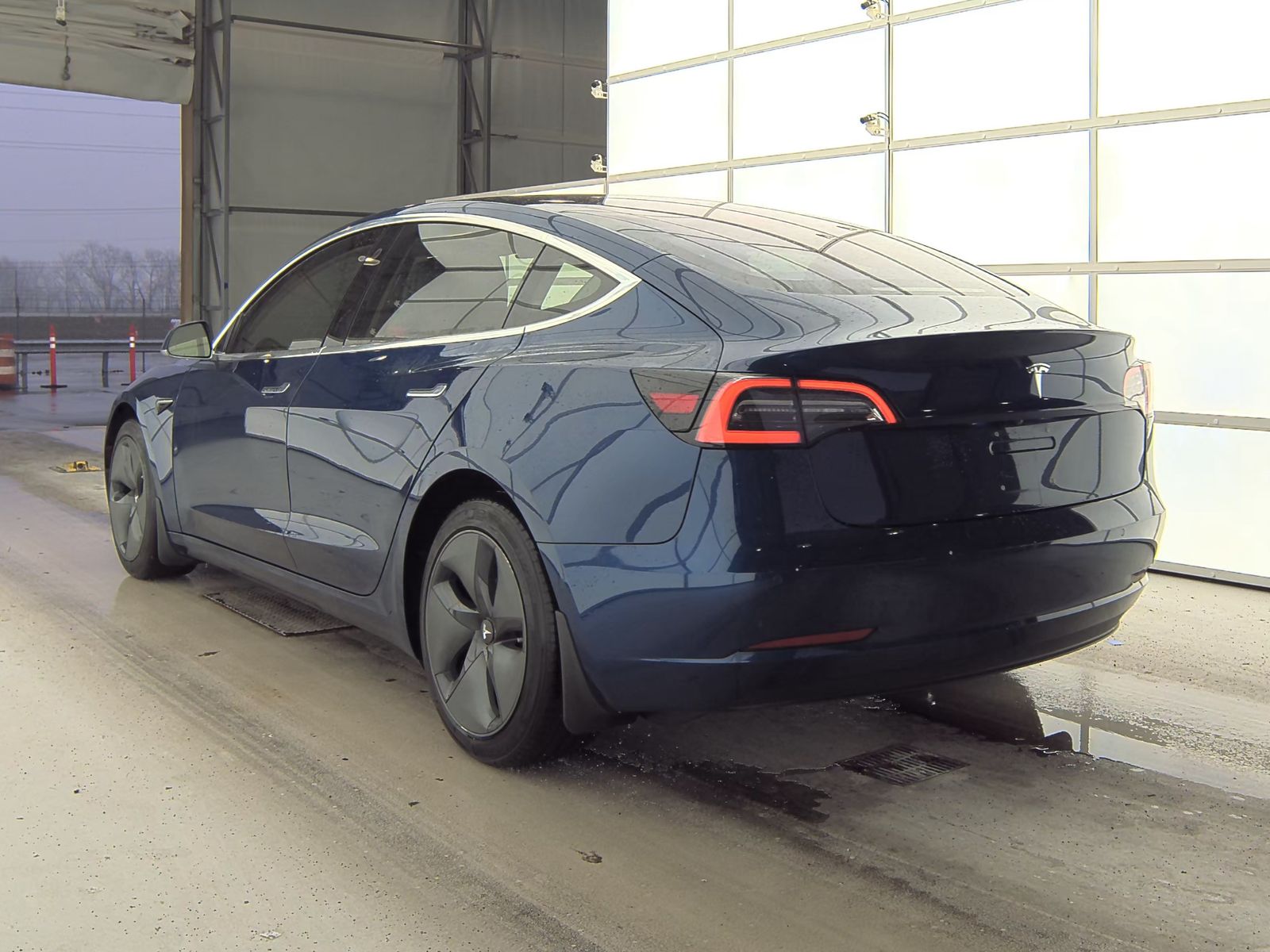 2018 Tesla Model 3 Long Range RWD