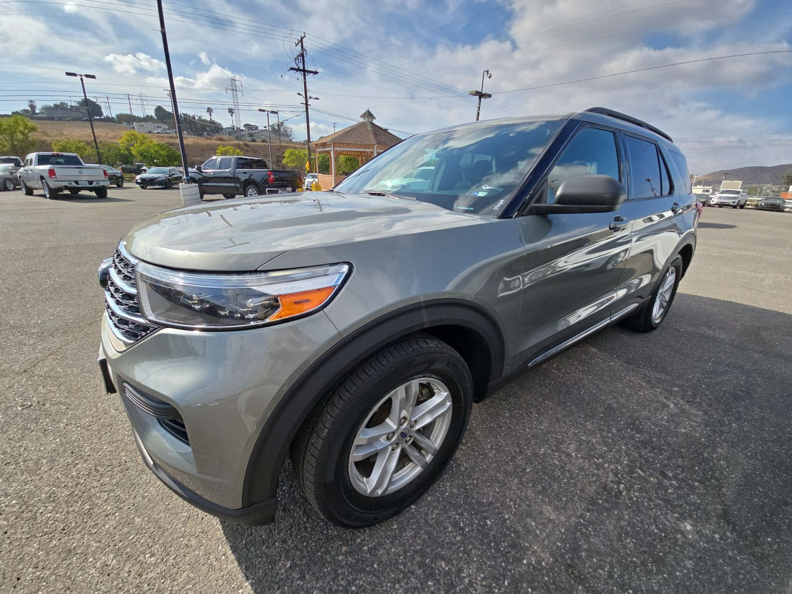 2020 Ford Explorer XLT RWD