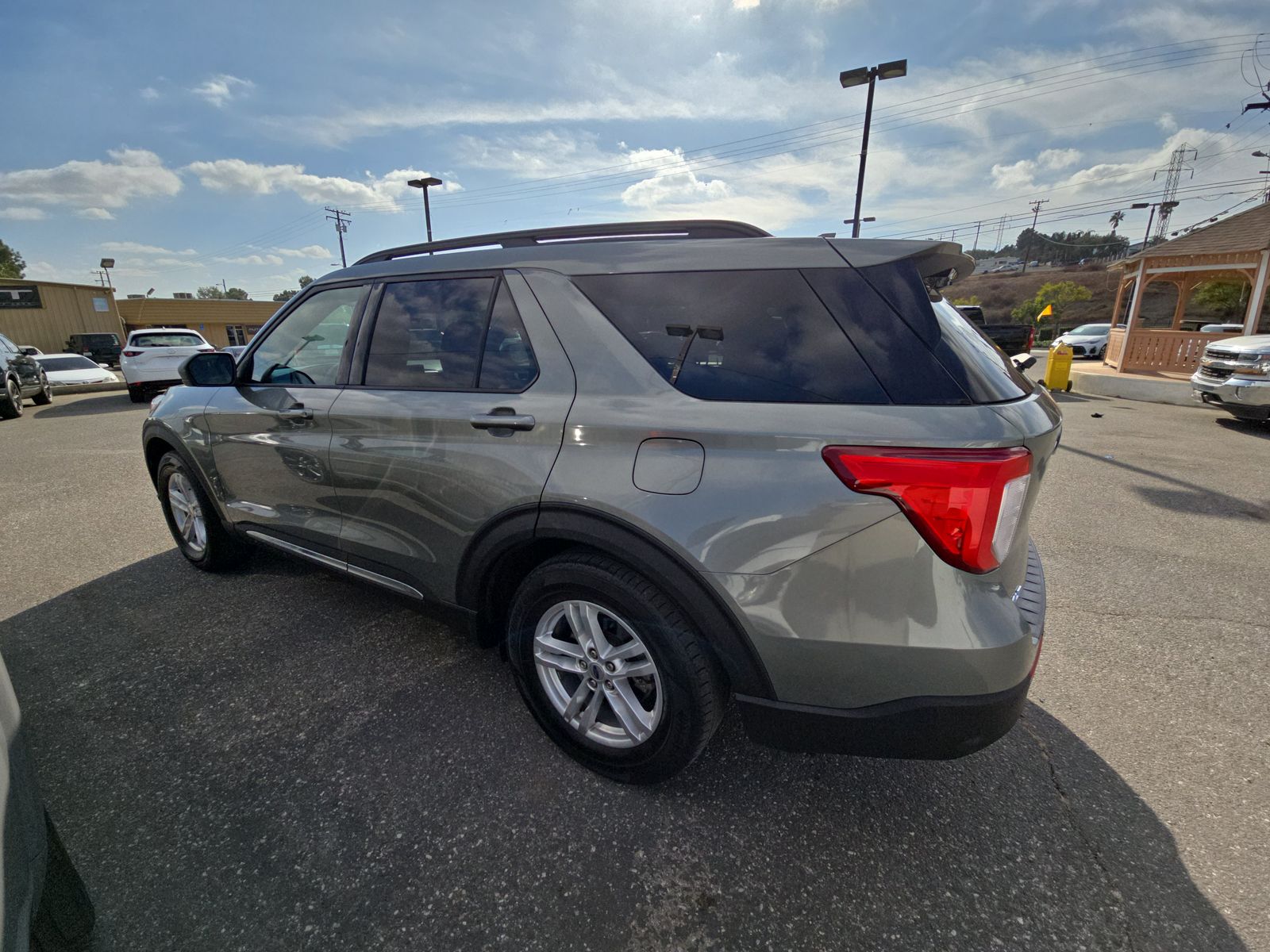 2020 Ford Explorer XLT RWD