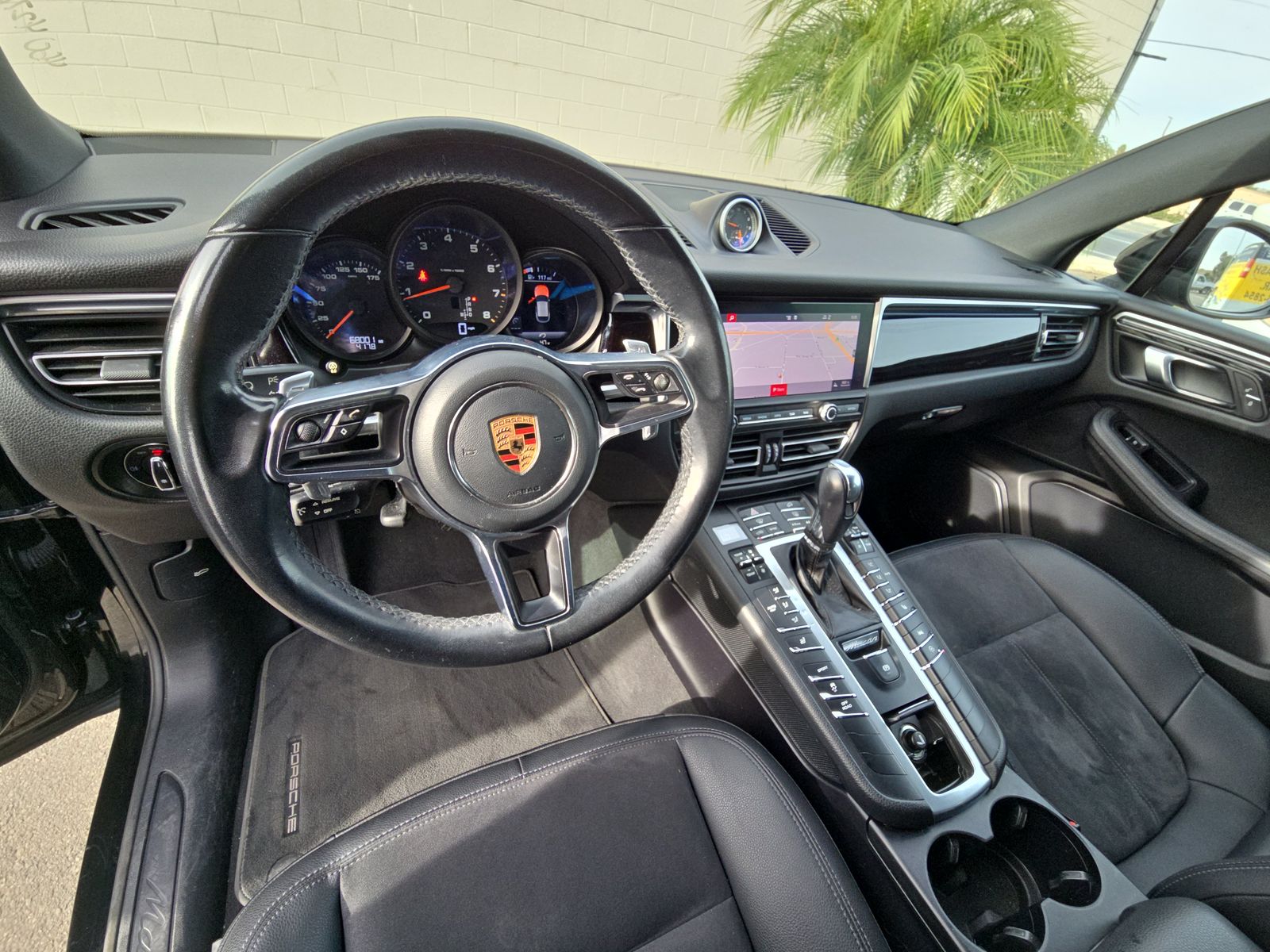 2019 Porsche Macan Base AWD