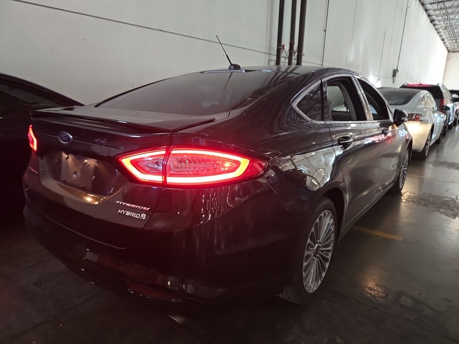 2014 Ford Fusion Hybrid Titanium FWD