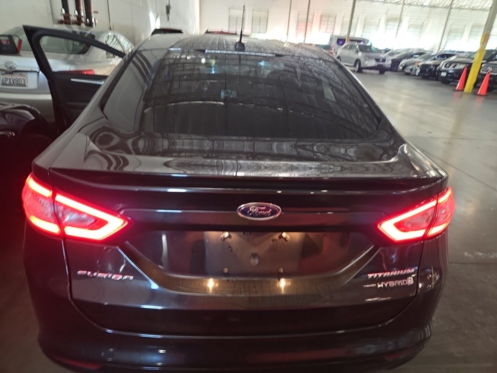 2014 Ford Fusion Hybrid Titanium FWD