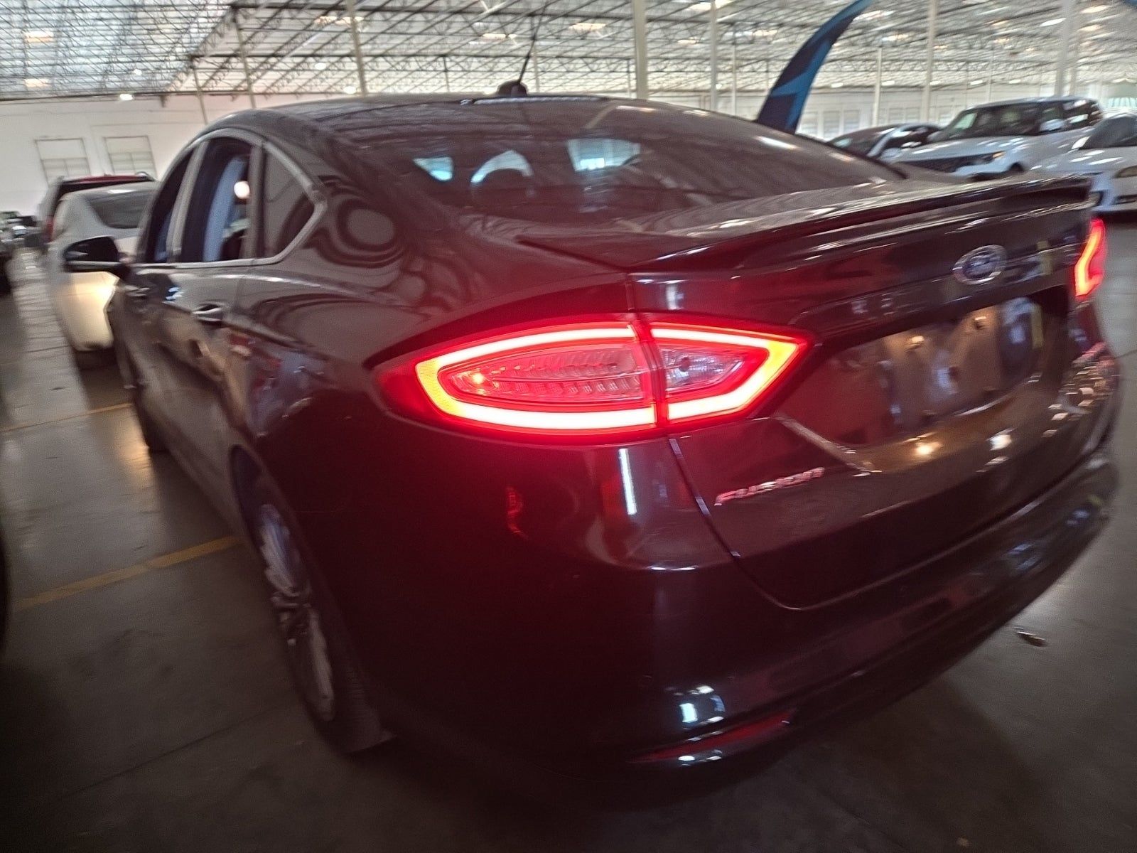 2014 Ford Fusion Hybrid Titanium FWD