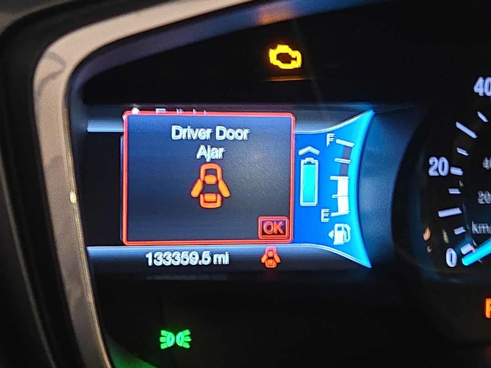 2014 Ford Fusion Hybrid Titanium FWD