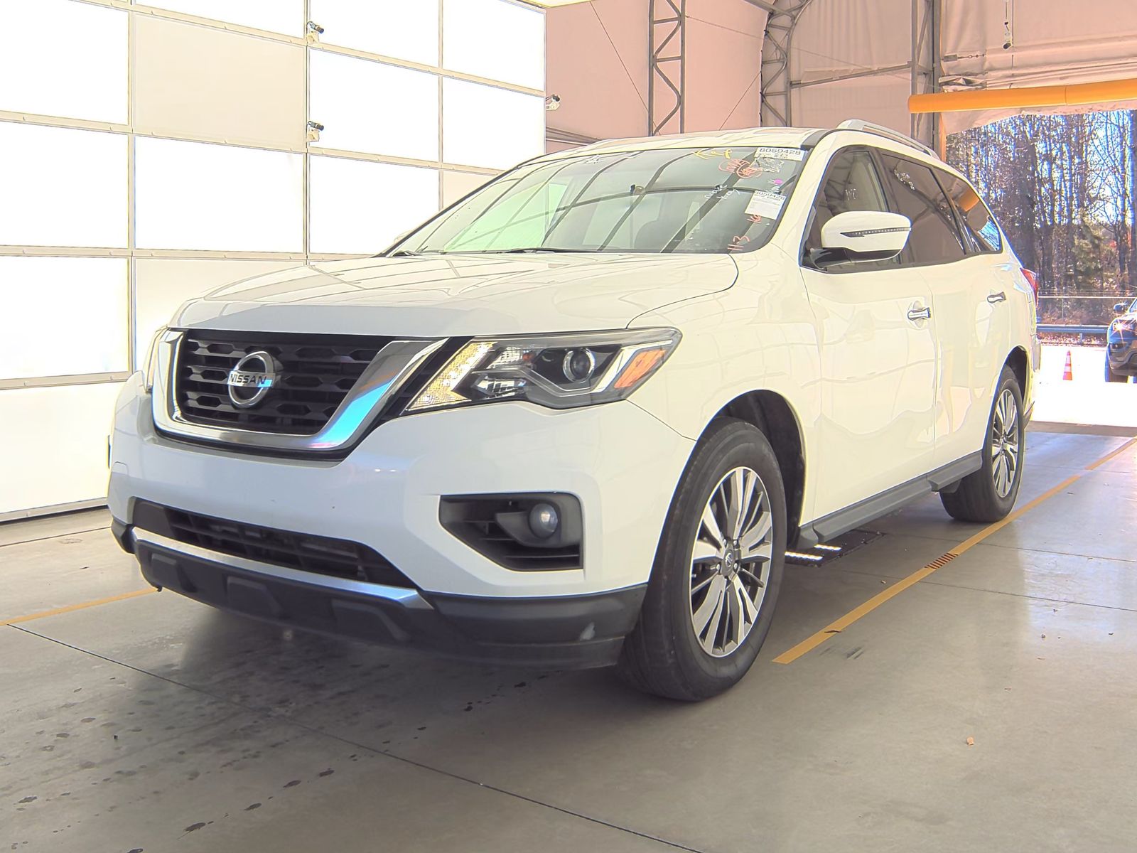 2019 Nissan Pathfinder SV FWD