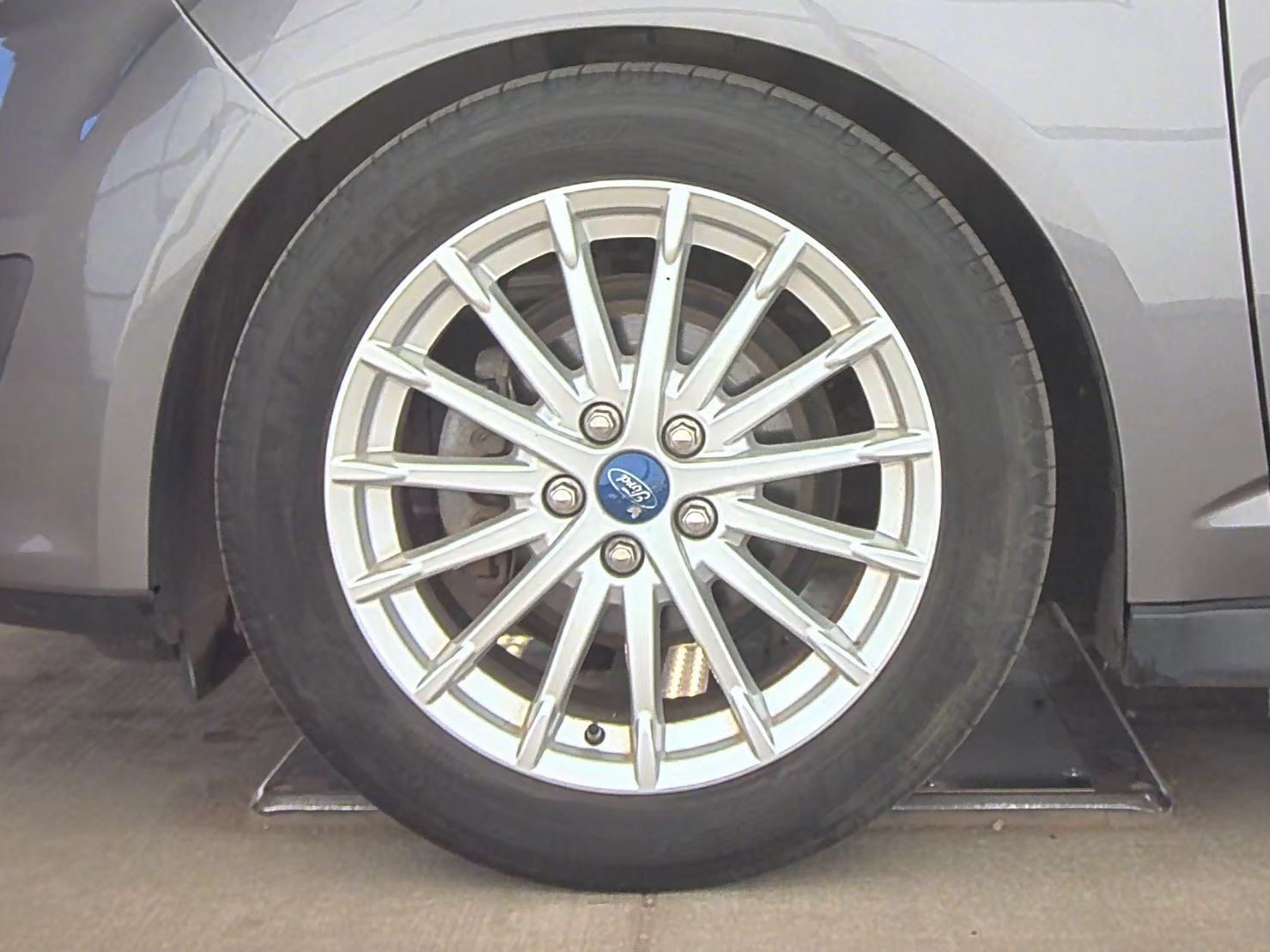 2014 Ford C-MAX Hybrid SE FWD