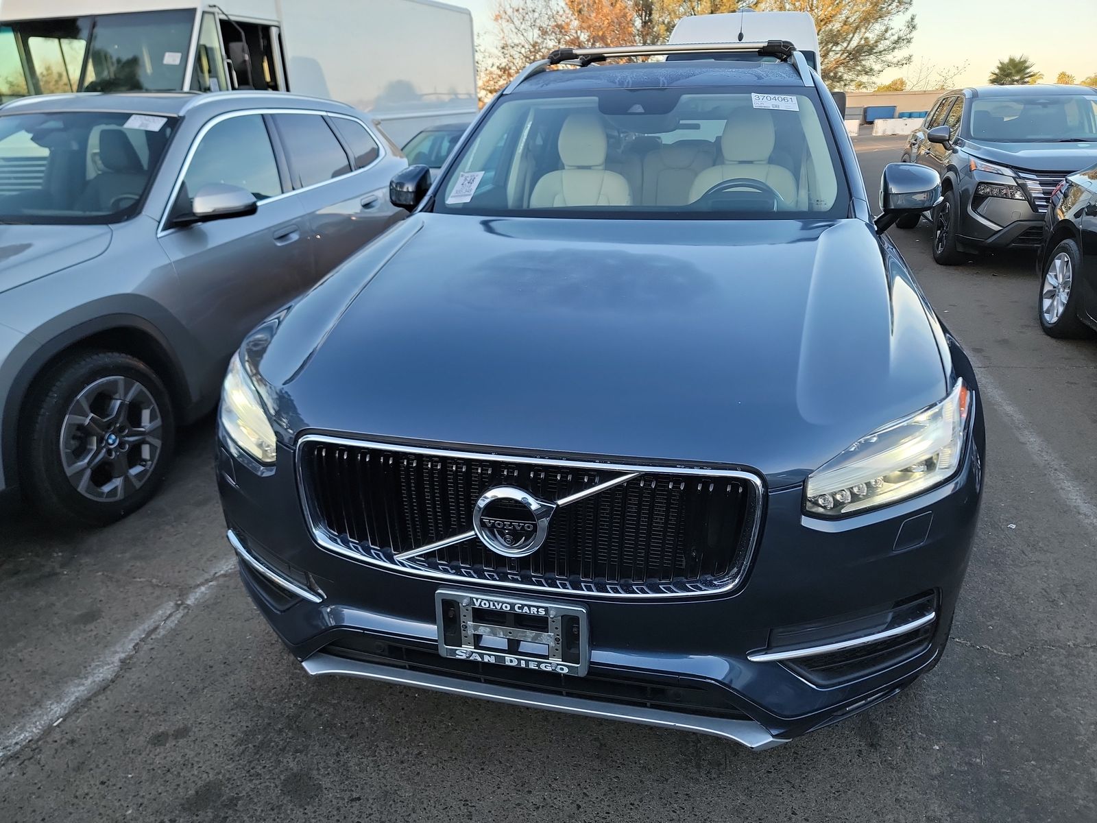 2019 Volvo XC90 T6 Momentum AWD