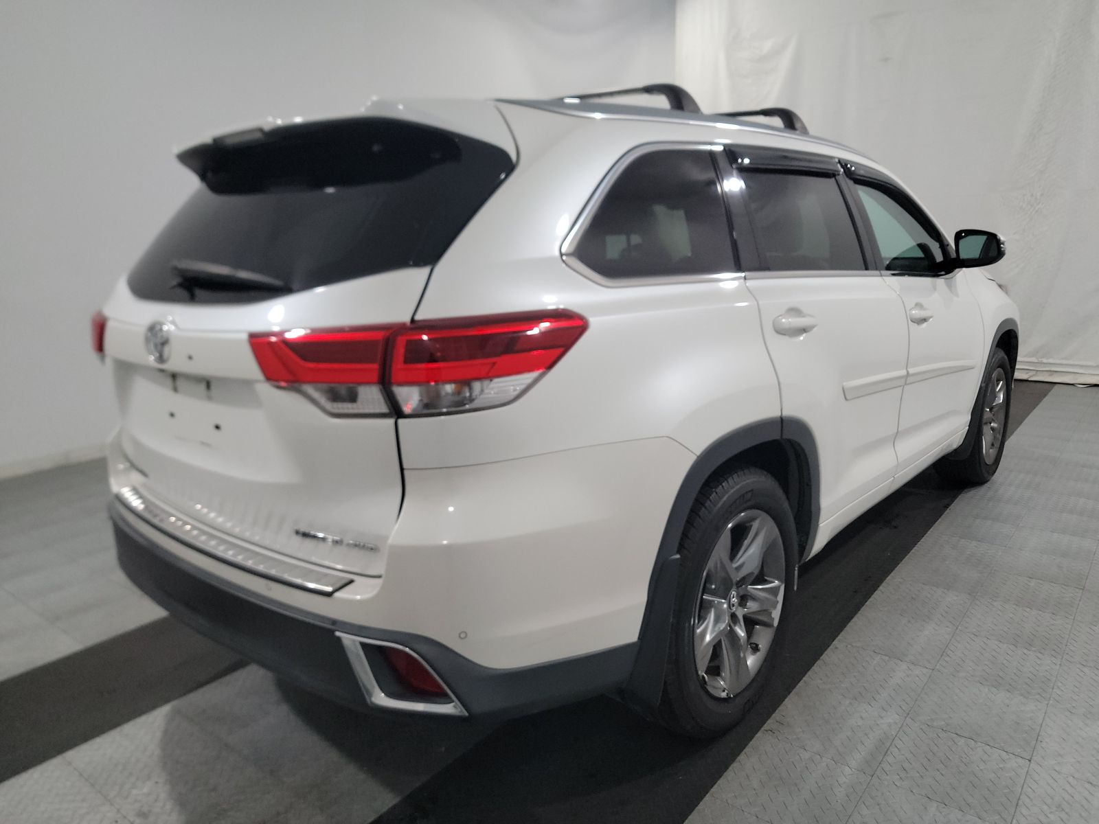 2017 Toyota Highlander Limited Platinum AWD