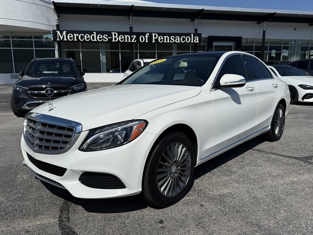 2015 Mercedes-Benz C 300 4MATIC Sedan w/Luxury Pkg