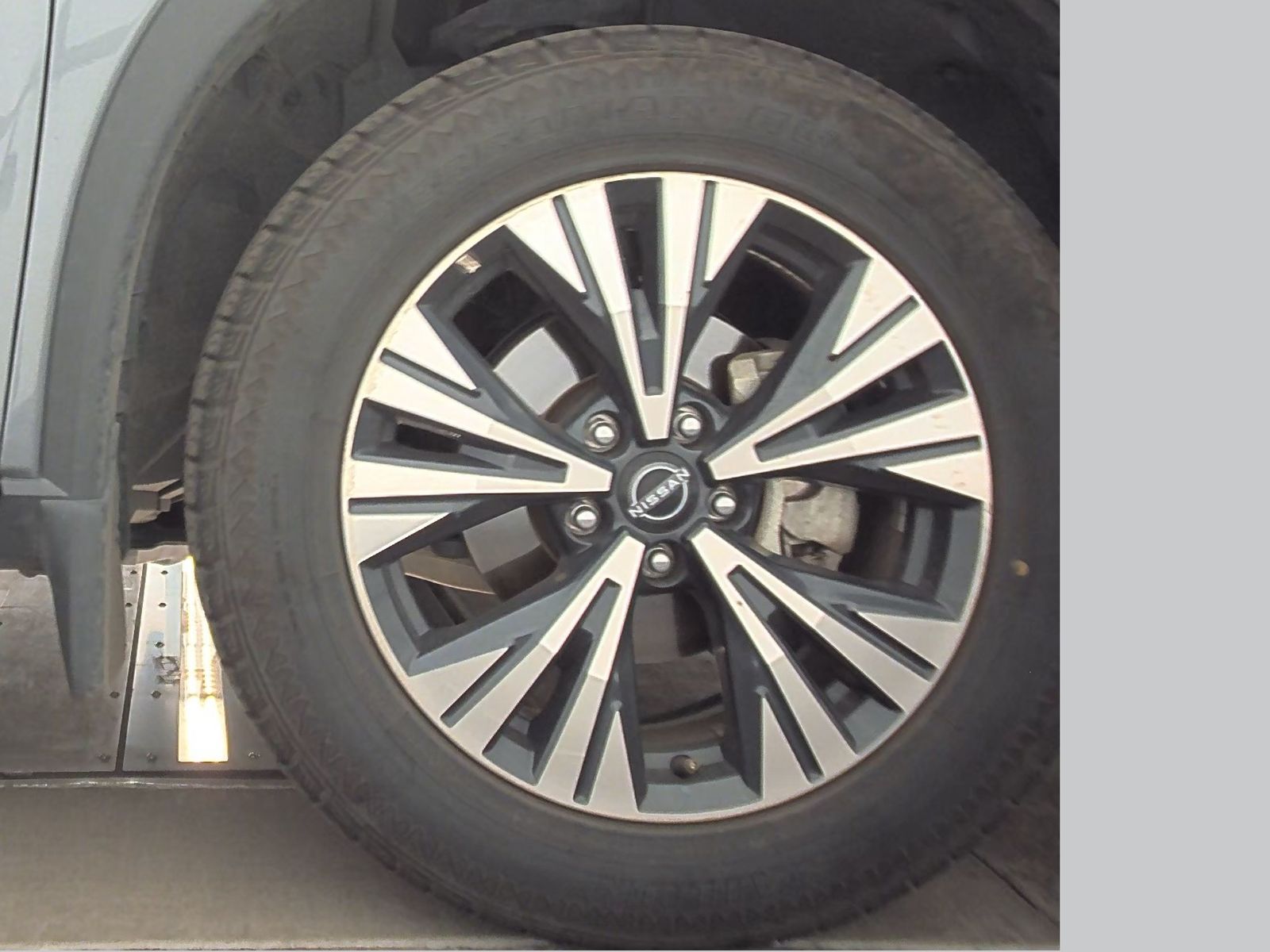 2023 Nissan Rogue SV FWD