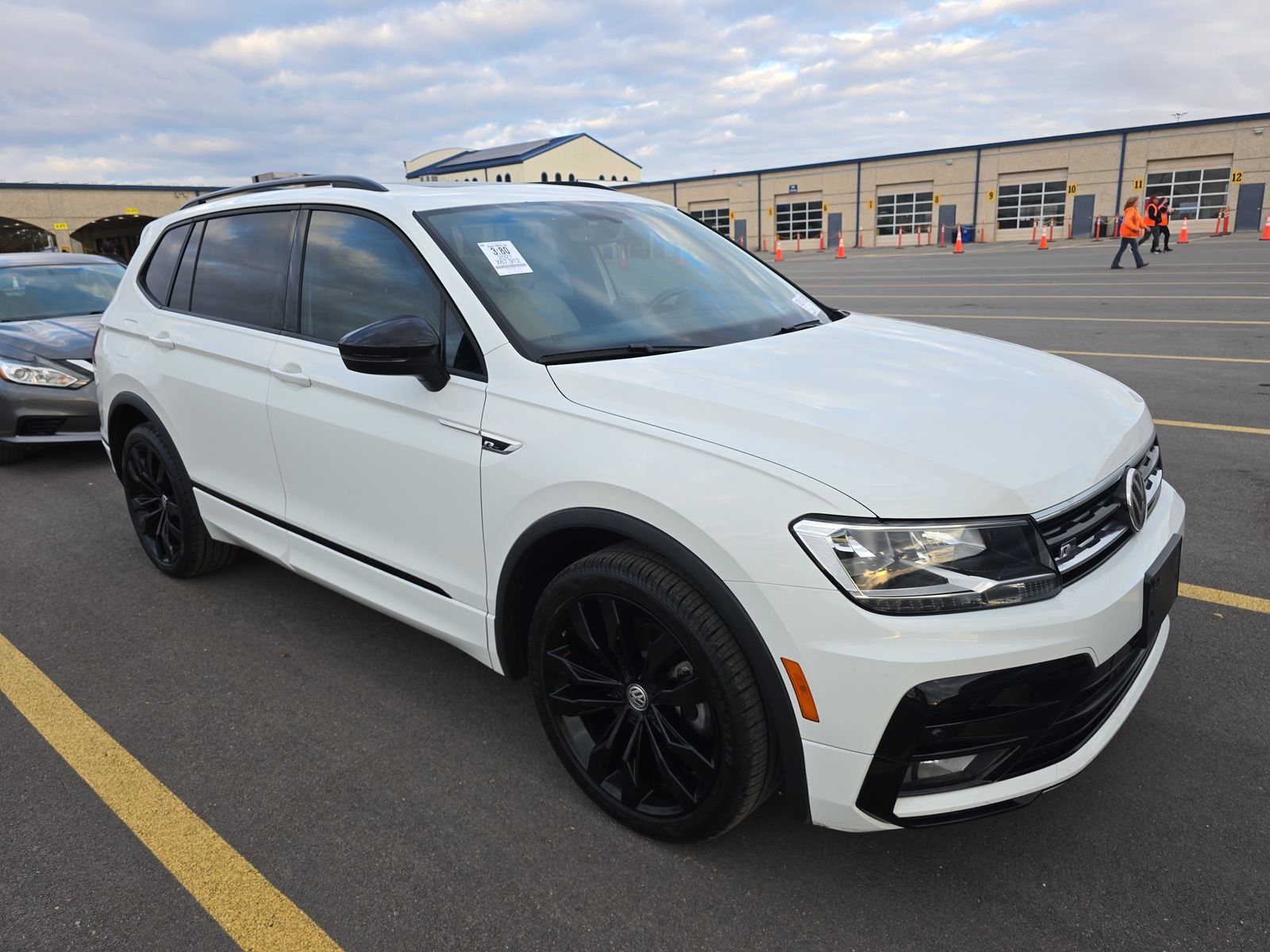 2021 Volkswagen Tiguan 2.0T SE R-Line Black FWD