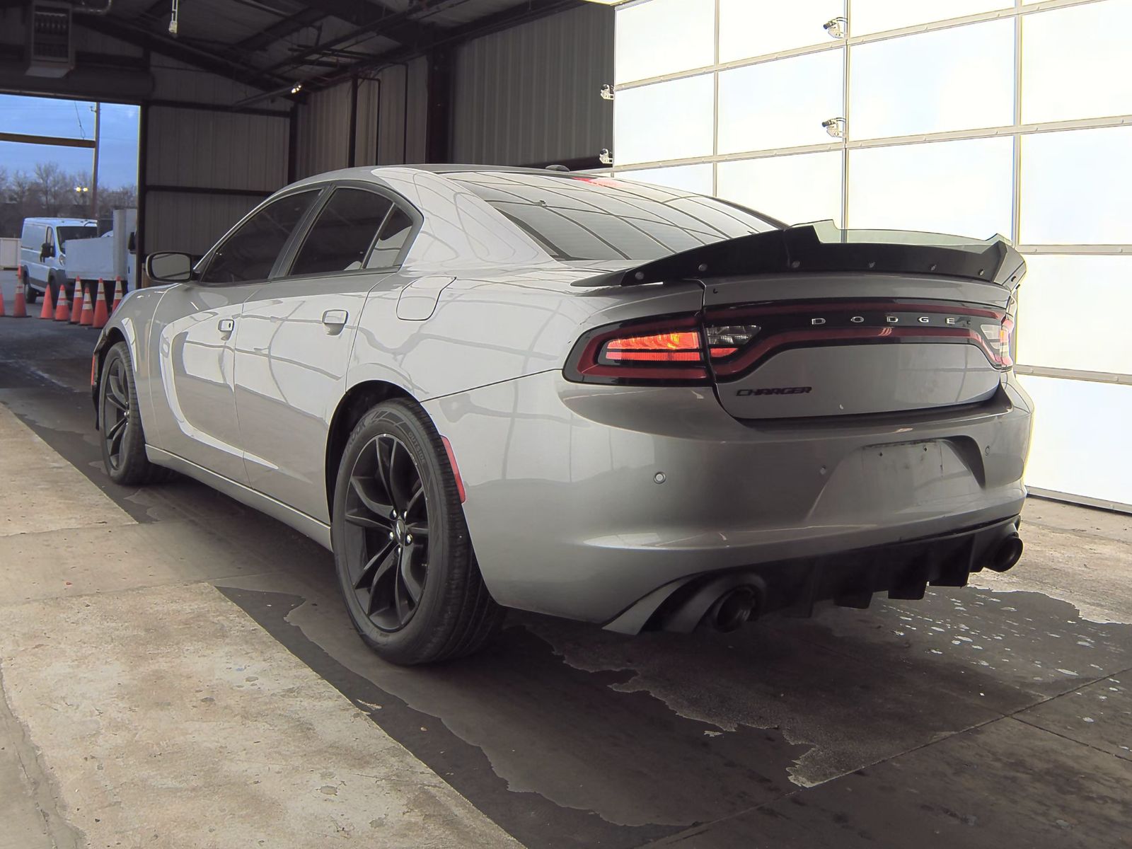 2017 Dodge Charger SE RWD
