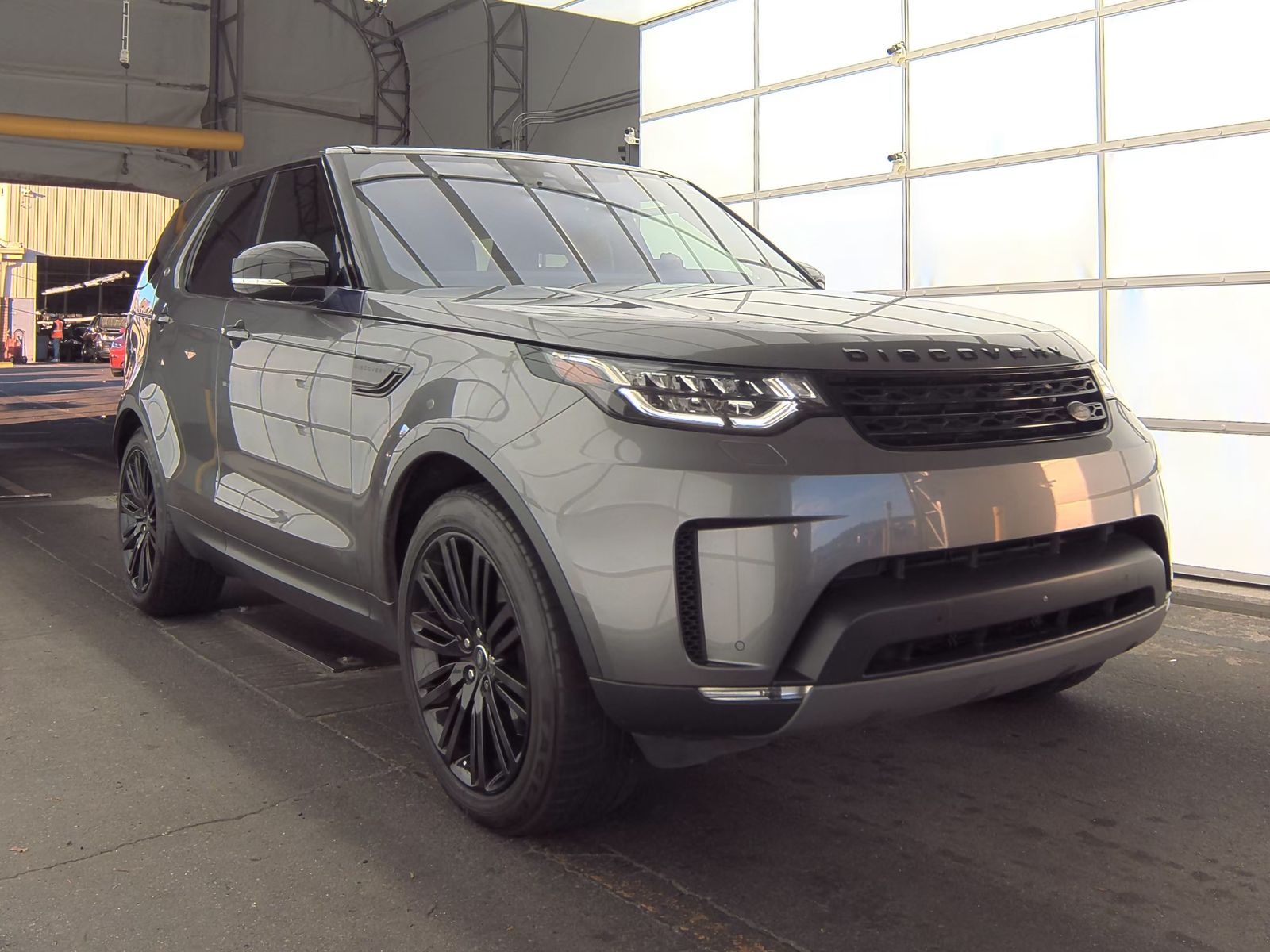 2017 Land Rover Discovery HSE AWD