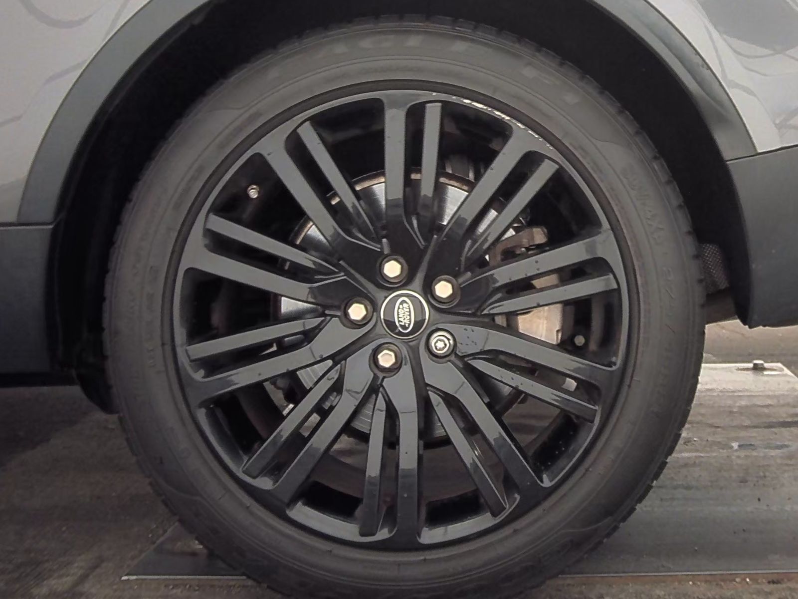 2017 Land Rover Discovery HSE AWD