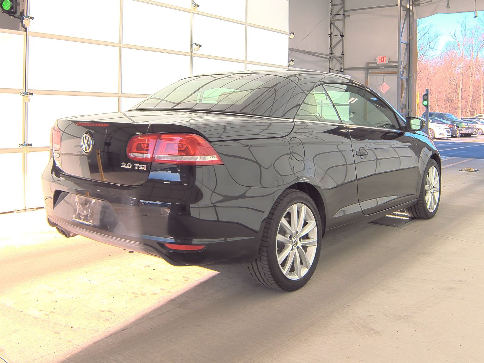 2016 Volkswagen Eos 2.0T Komfort FWD