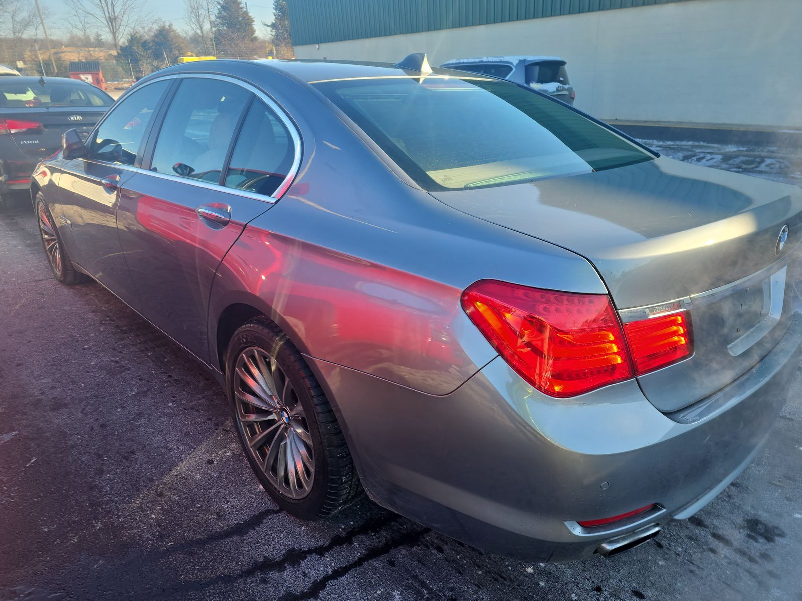 2011 BMW 7 Series 750i RWD