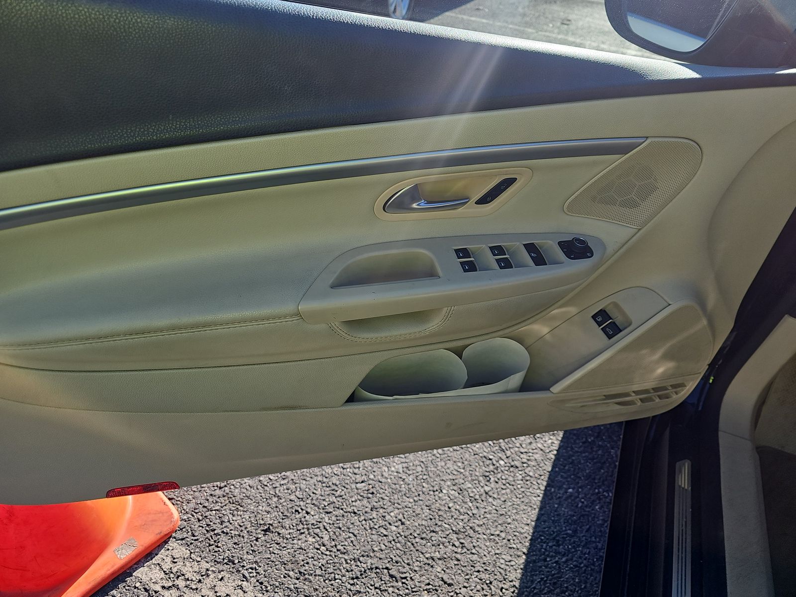 2016 Volkswagen Eos 2.0T Komfort FWD