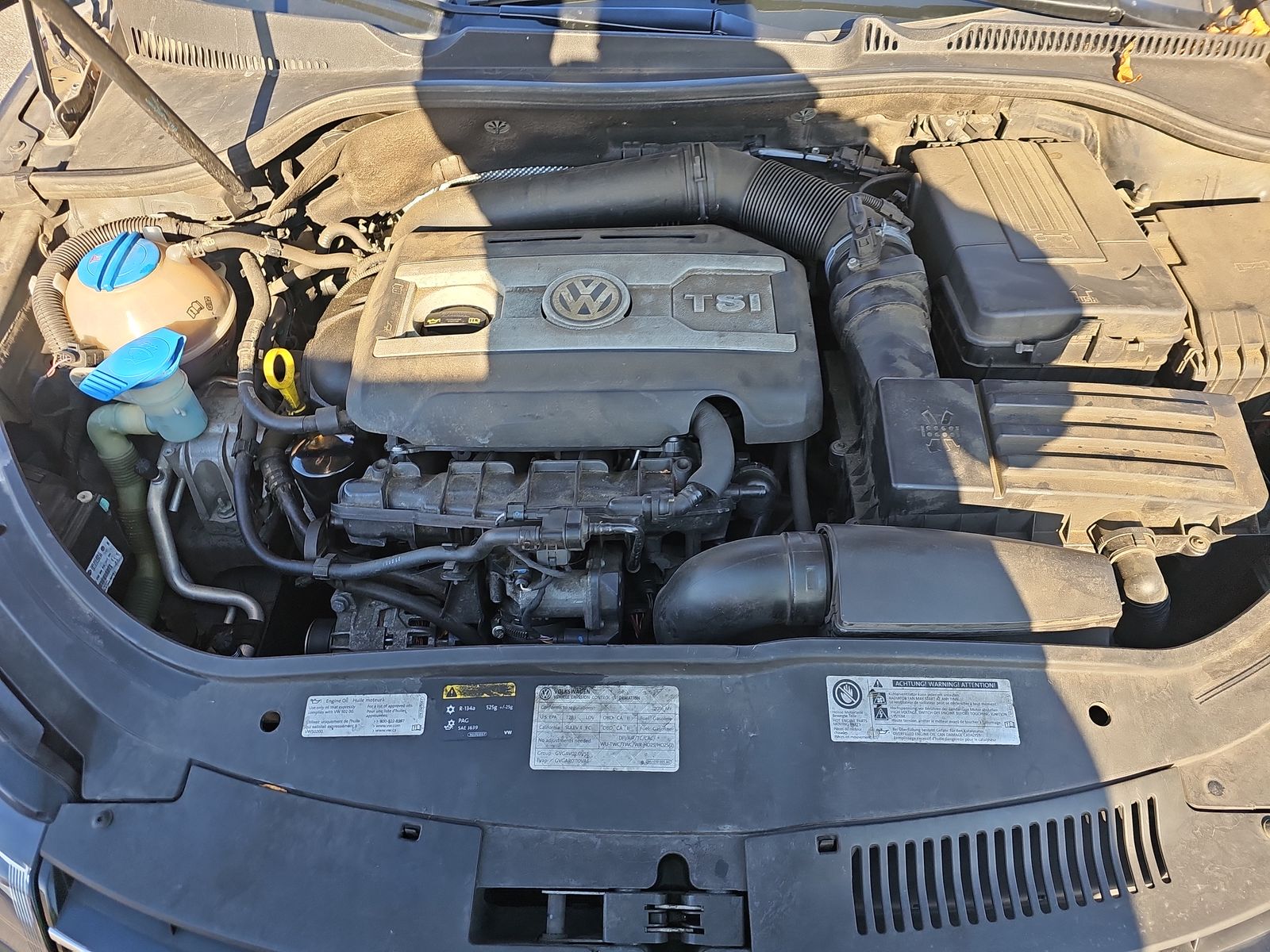 2016 Volkswagen Eos 2.0T Komfort FWD