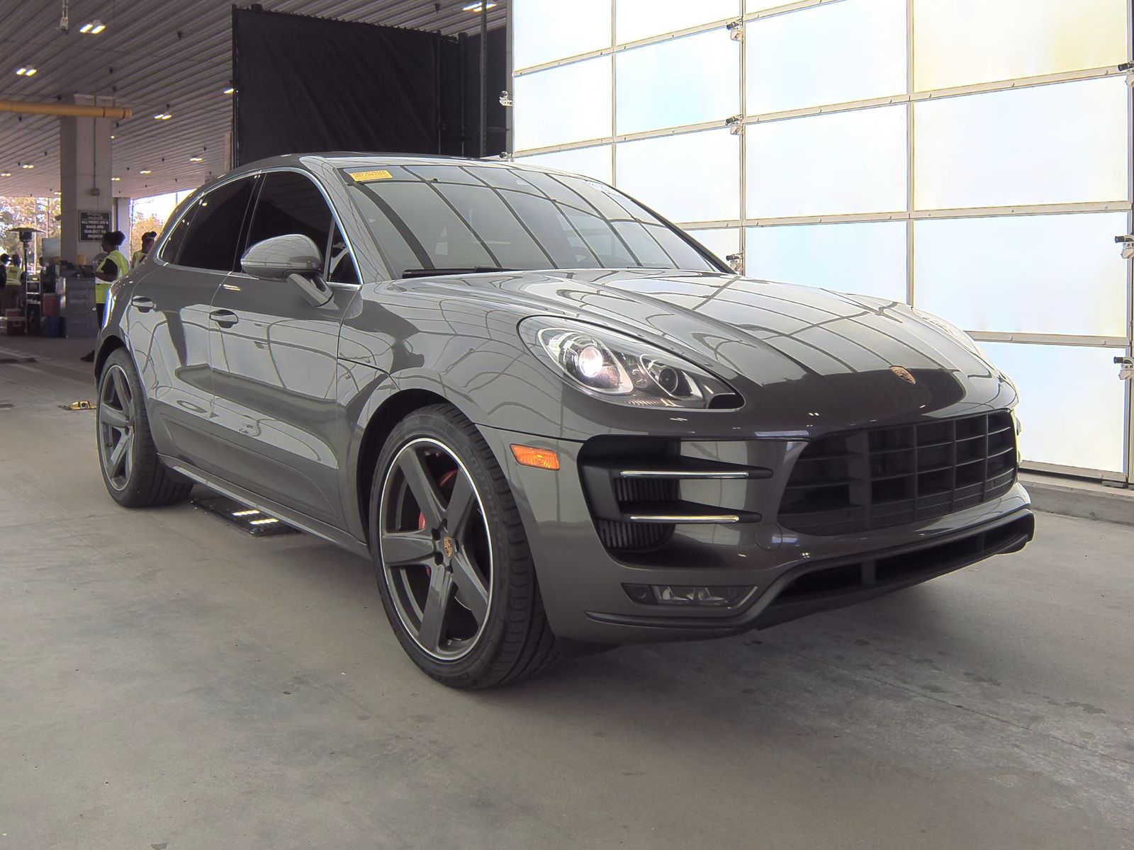 2016 Porsche Macan Turbo AWD