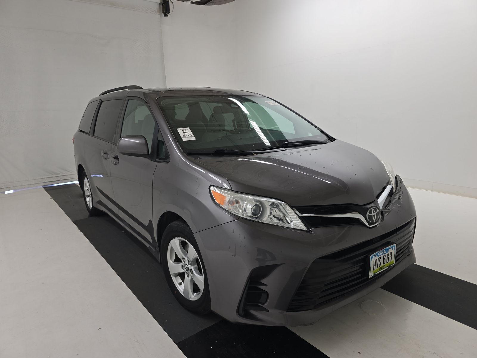 2018 Toyota Sienna LE FWD