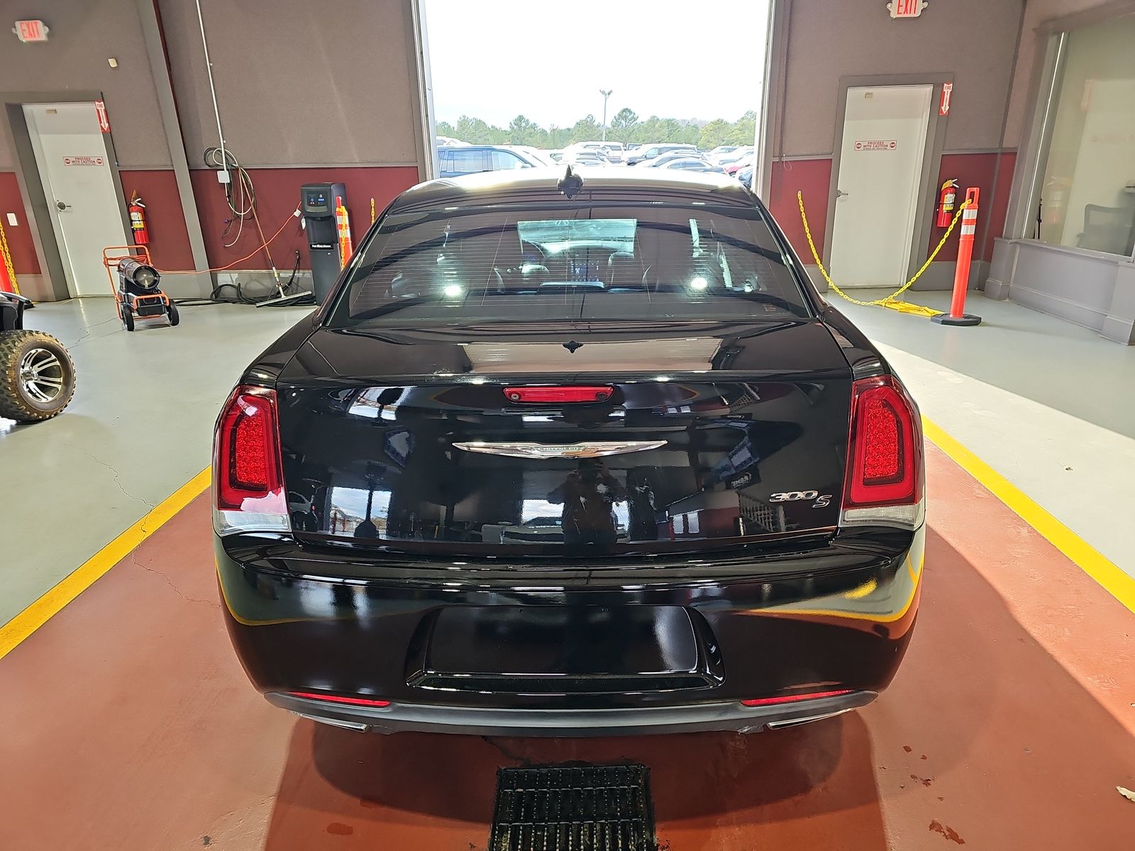 2018 Chrysler 300 S RWD