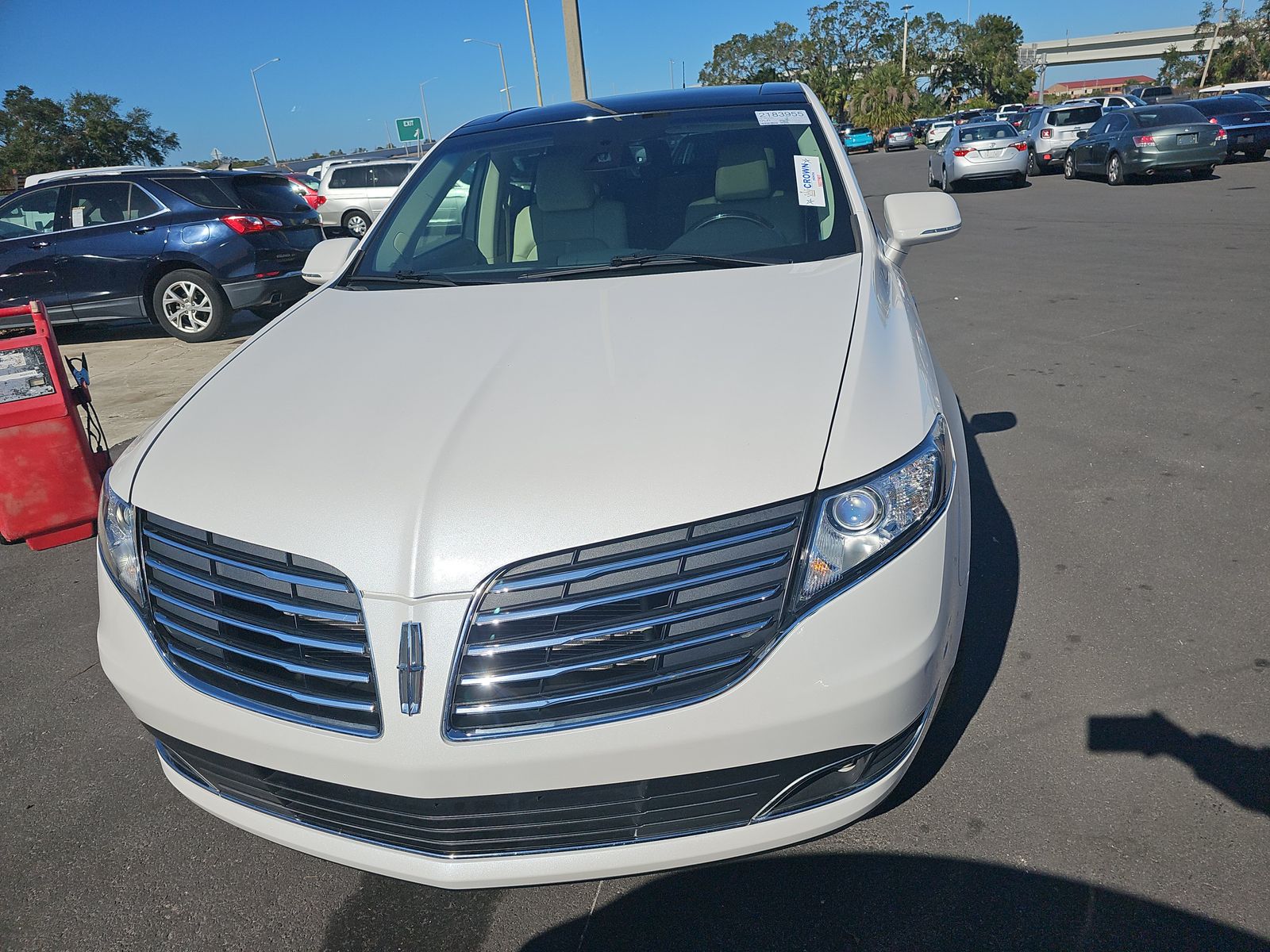 2018 Lincoln MKT Reserve AWD