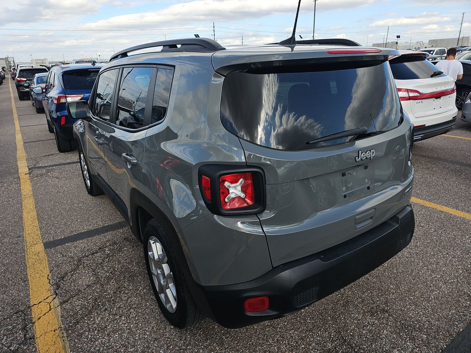 2021 Jeep Renegade Latitude FWD