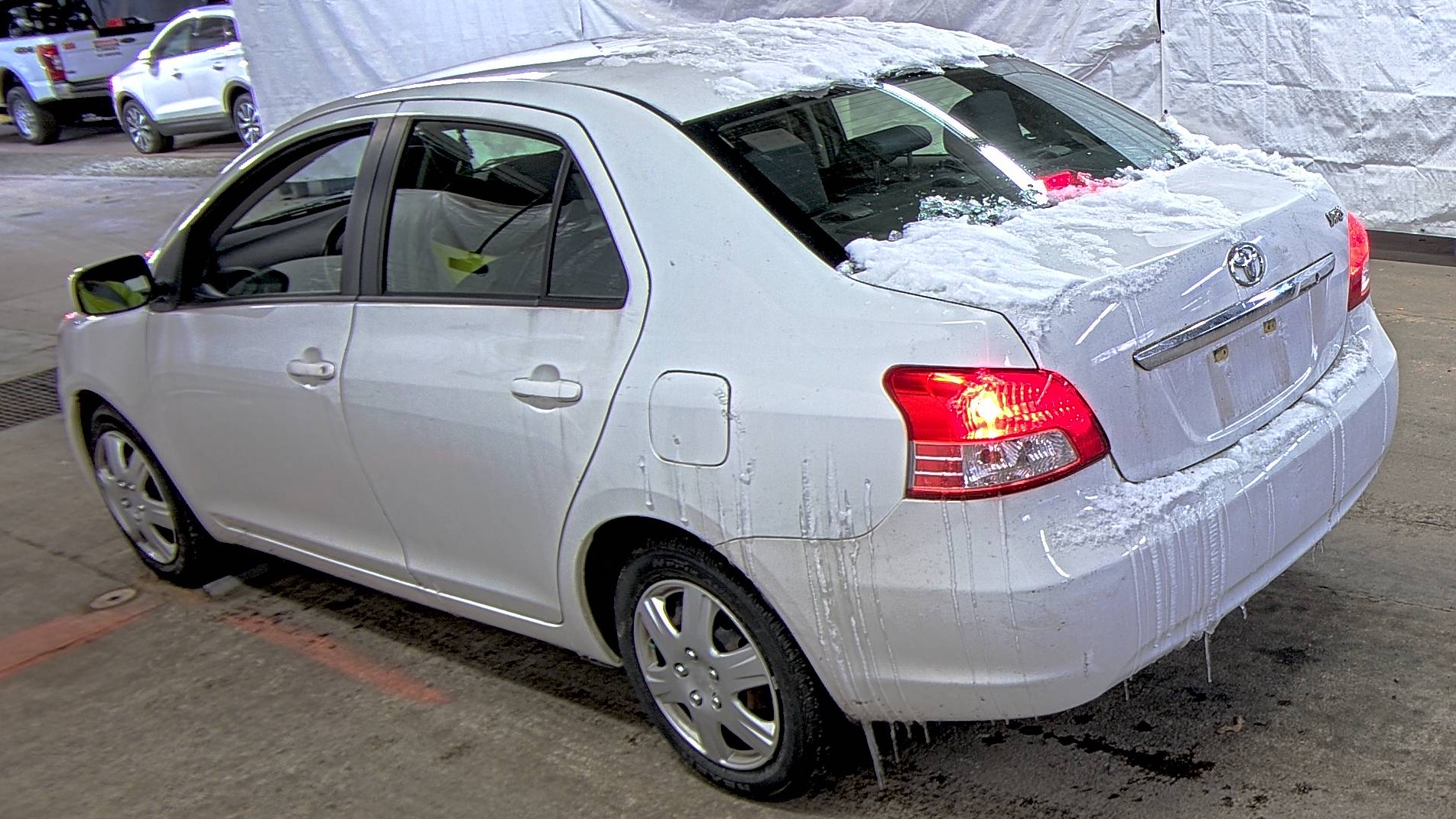 2012 Toyota Yaris Base FWD