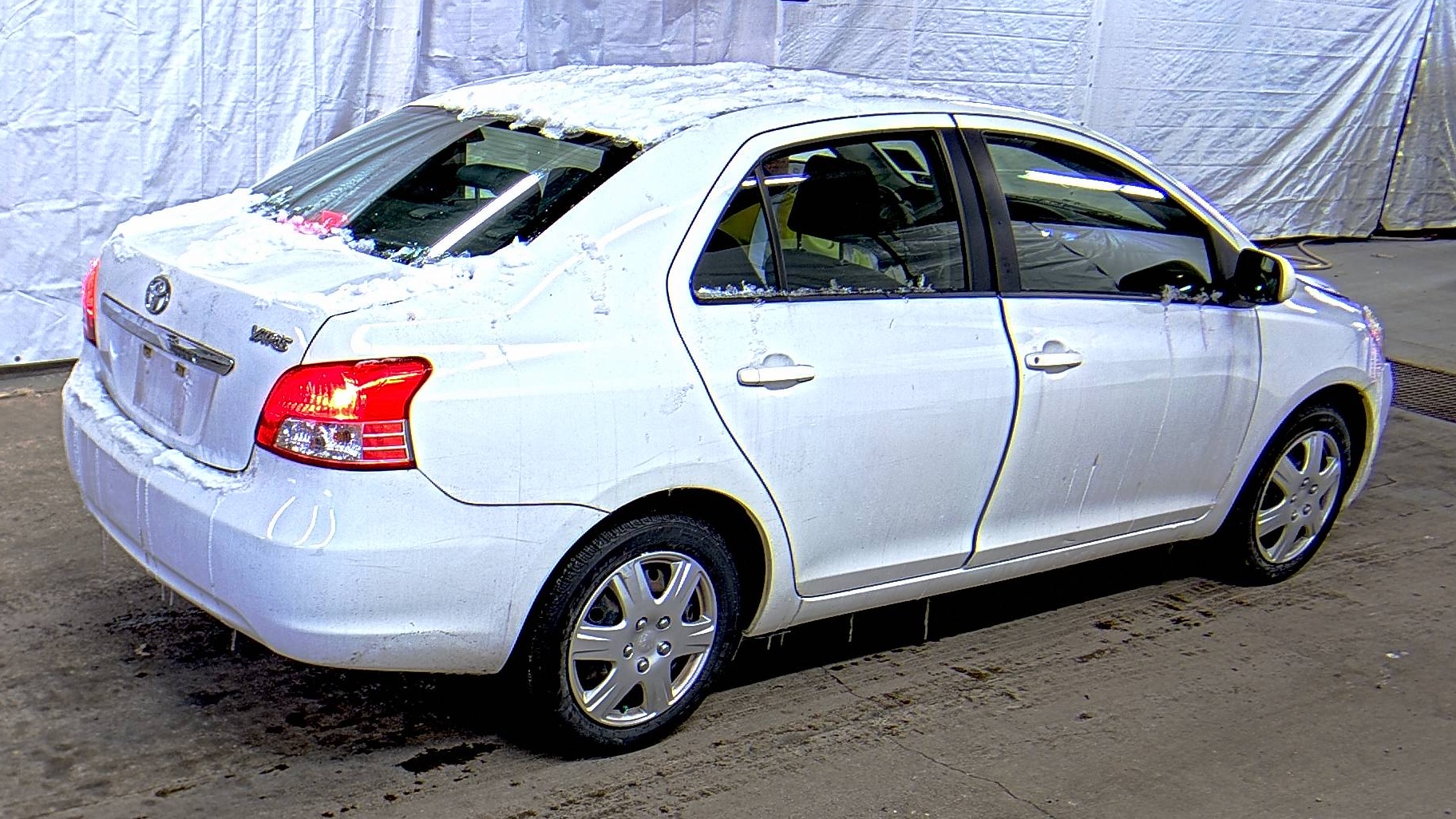 2012 Toyota Yaris Base FWD