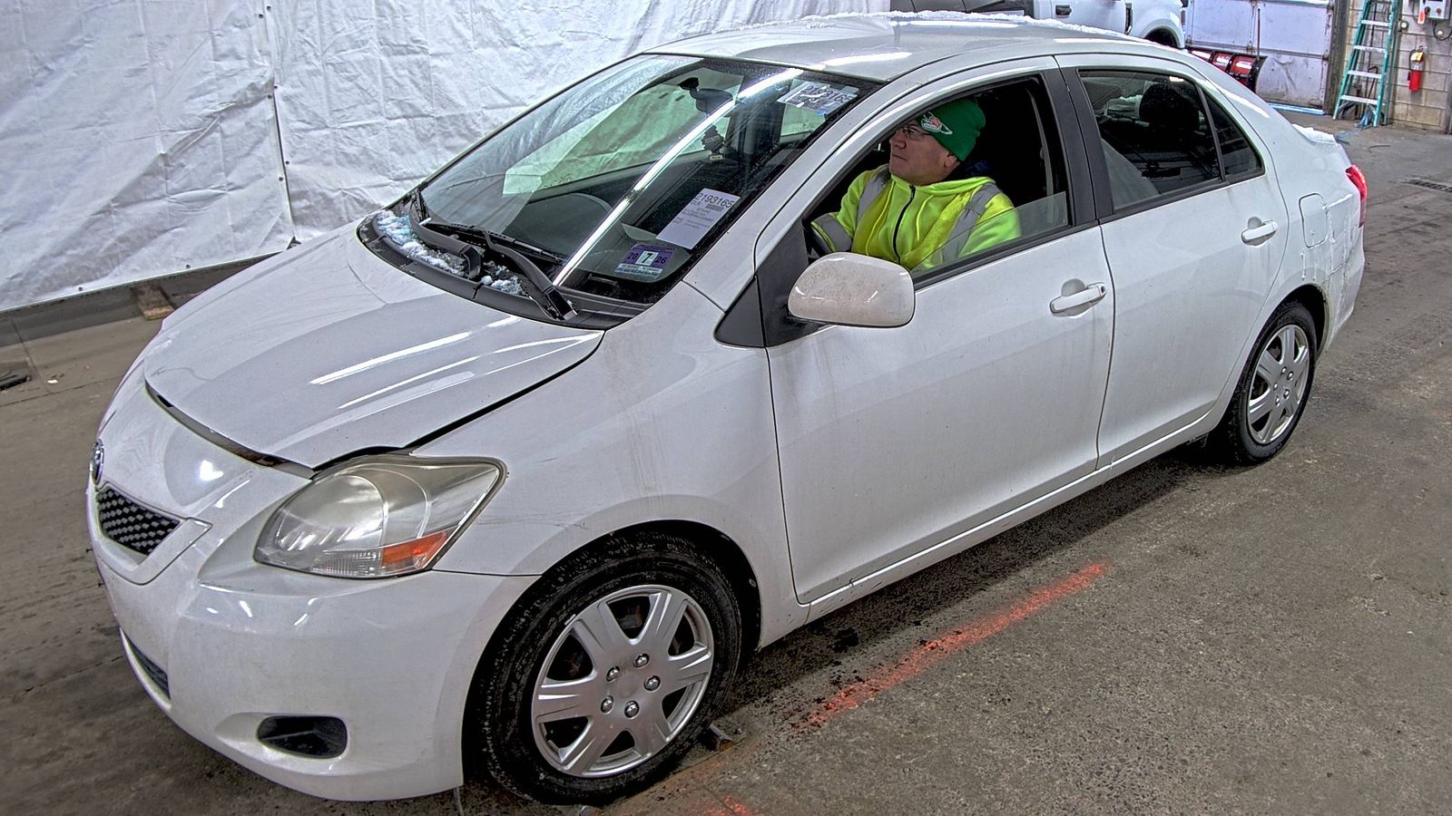 2012 Toyota Yaris Base FWD