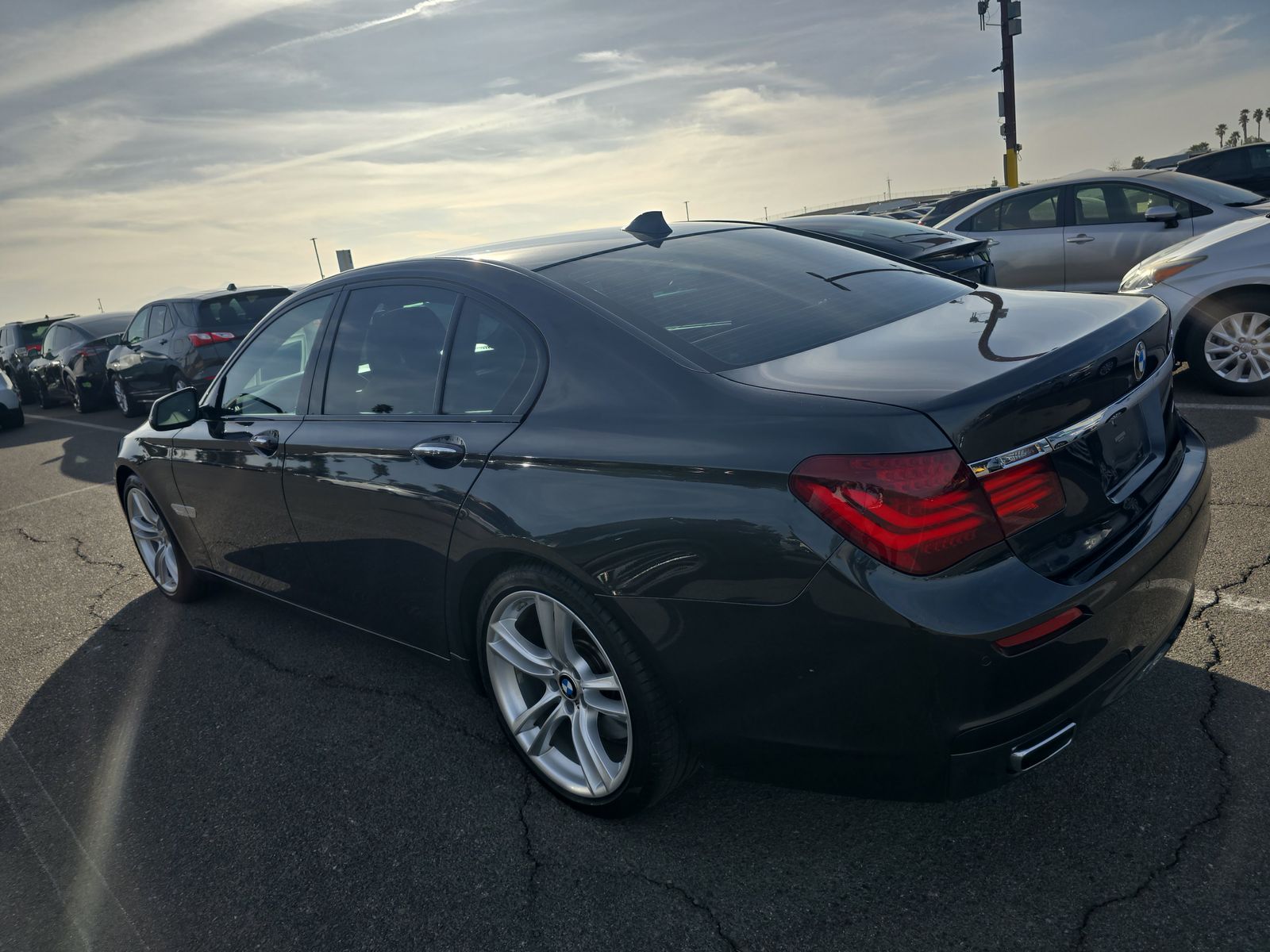 2014 BMW 7 Series 750i RWD