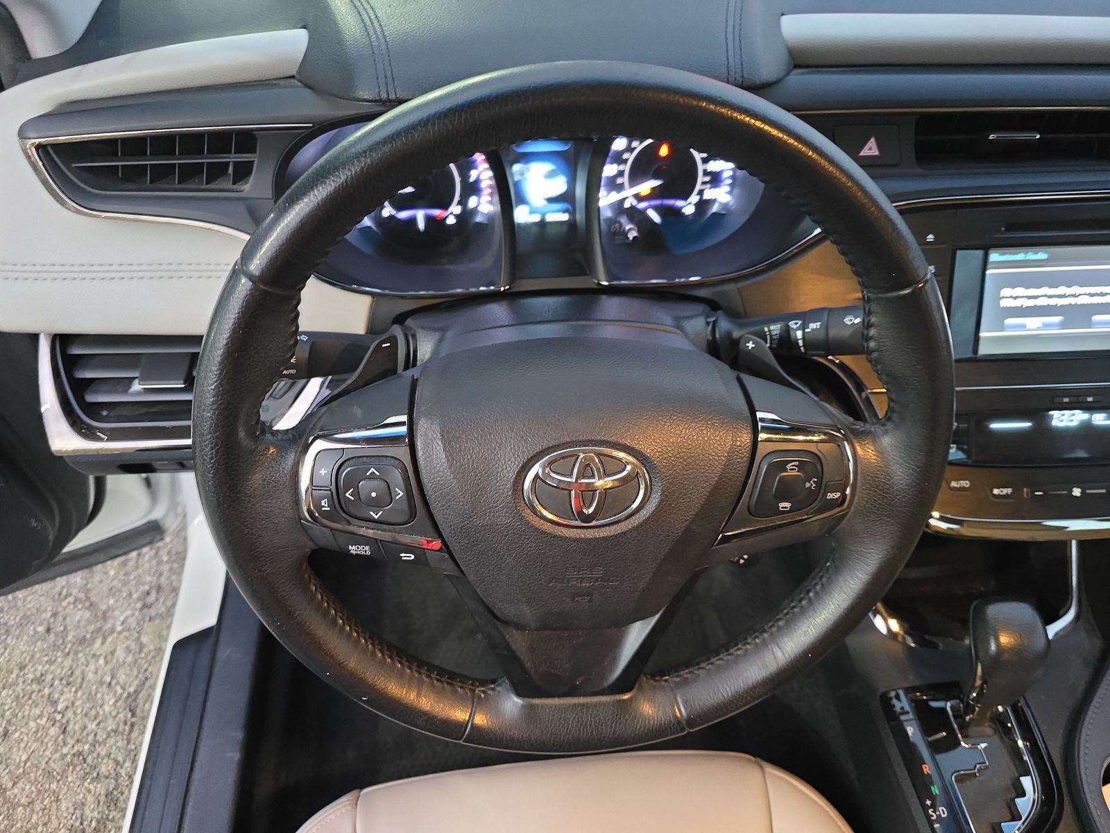 2015 Toyota Avalon XLE FWD