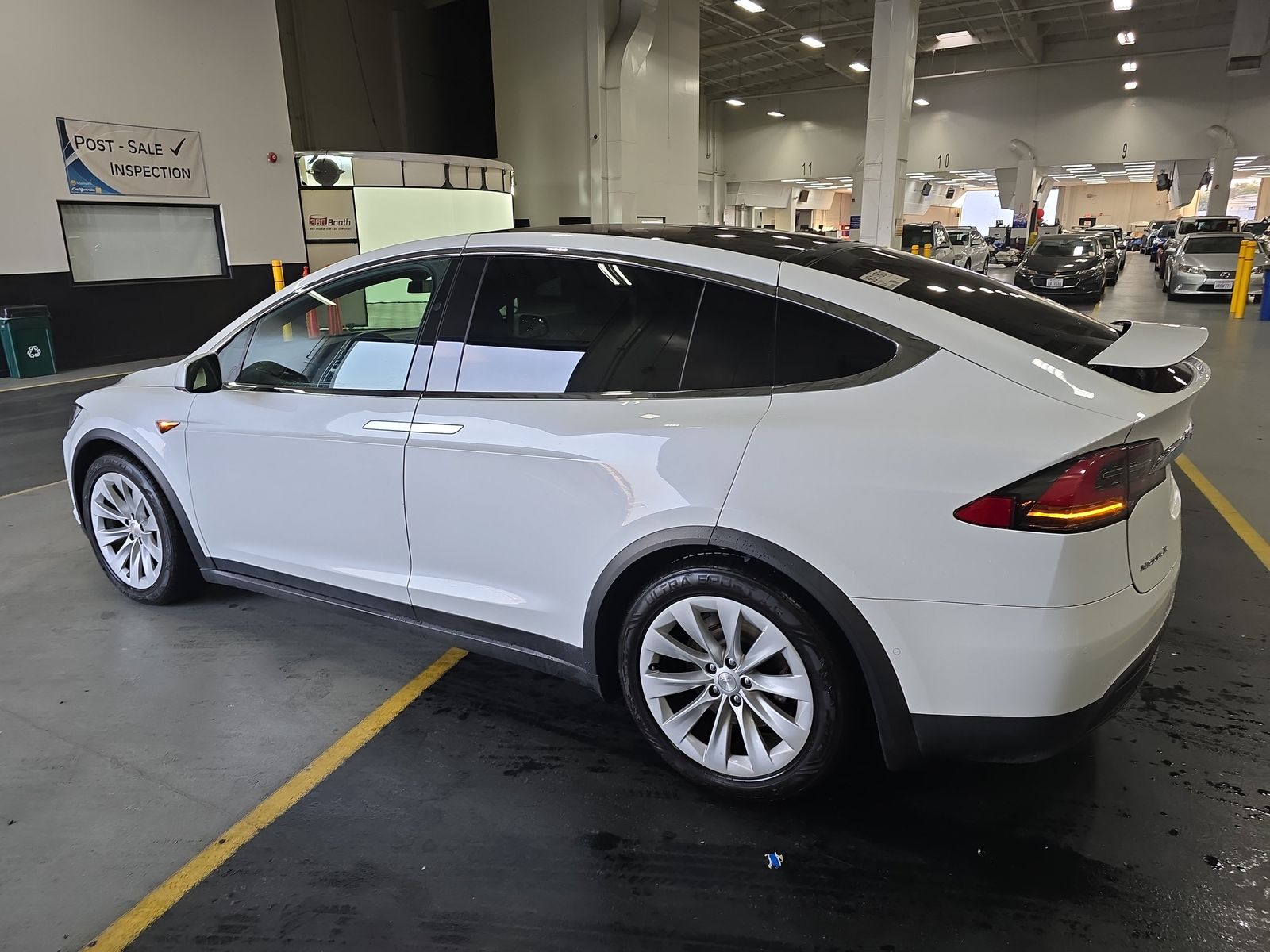 2016 Tesla Model X 75D AWD