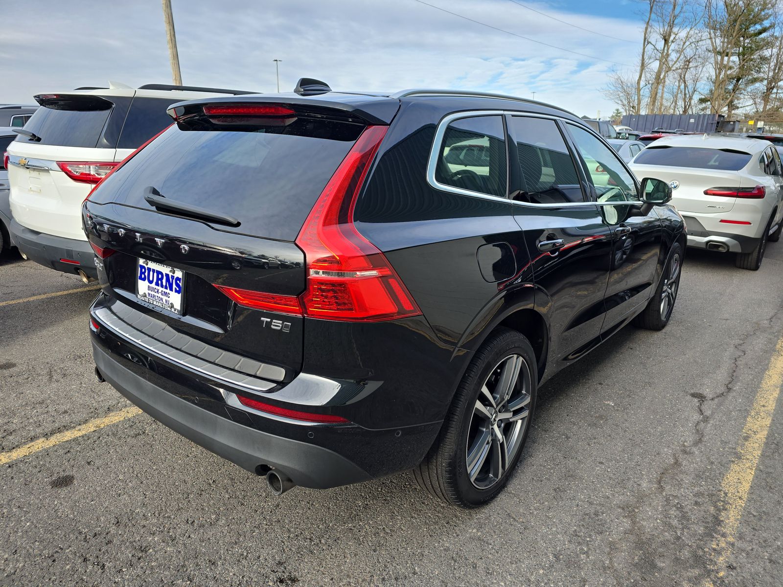 2019 Volvo XC60 T5 Momentum AWD