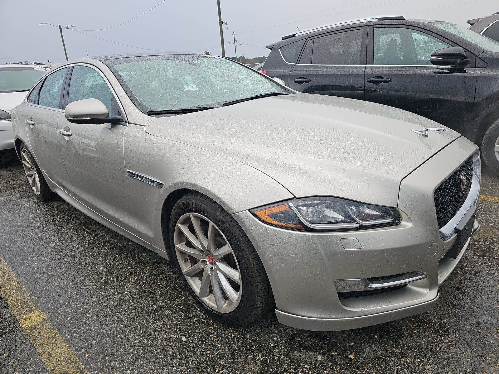 2017 Jaguar XJ R-Sport AWD