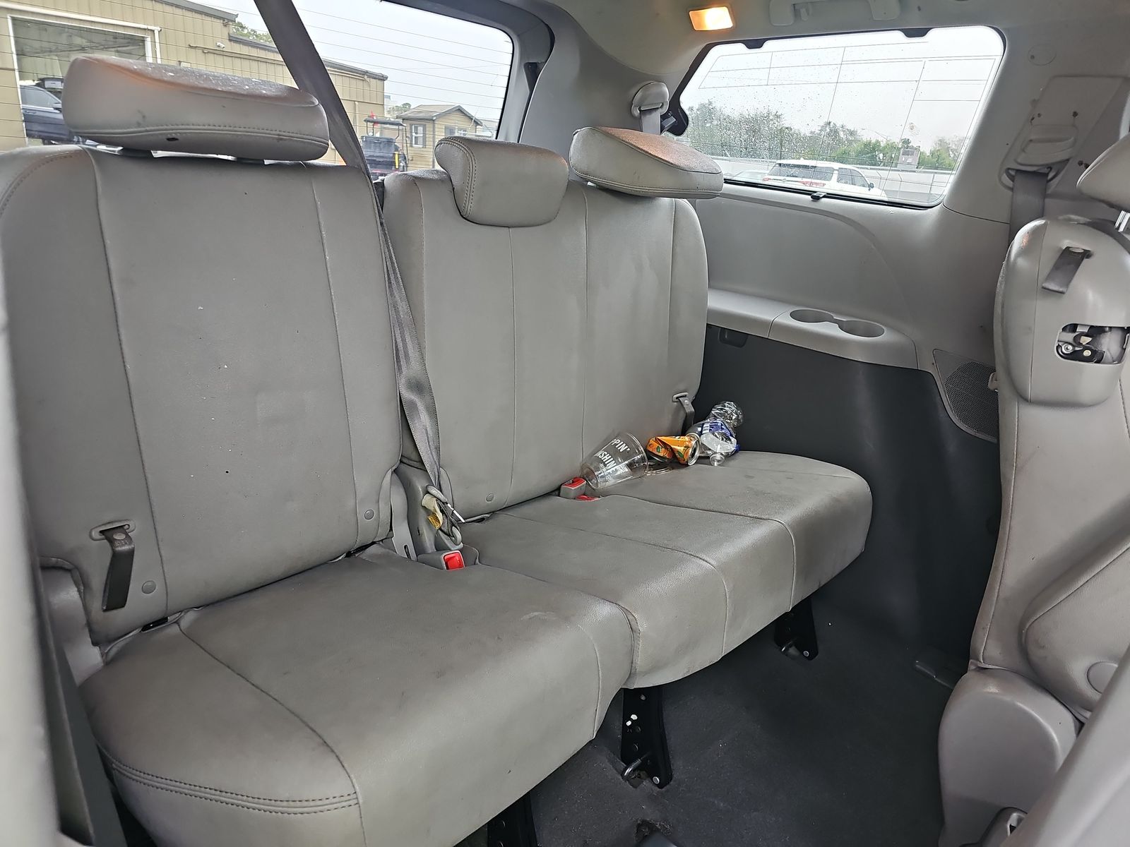 2020 Toyota Sienna XLE Premium FWD