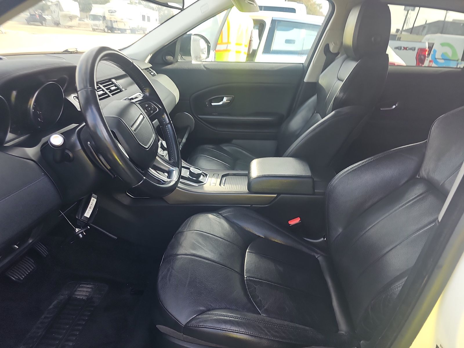 2019 Land Rover Range Rover Evoque SE AWD