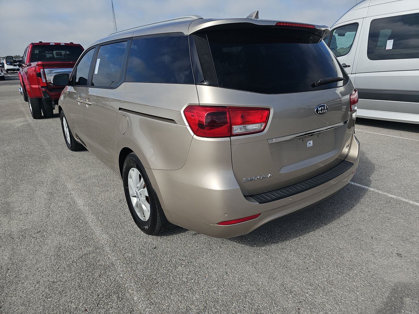 2016 Kia Sedona LX FWD