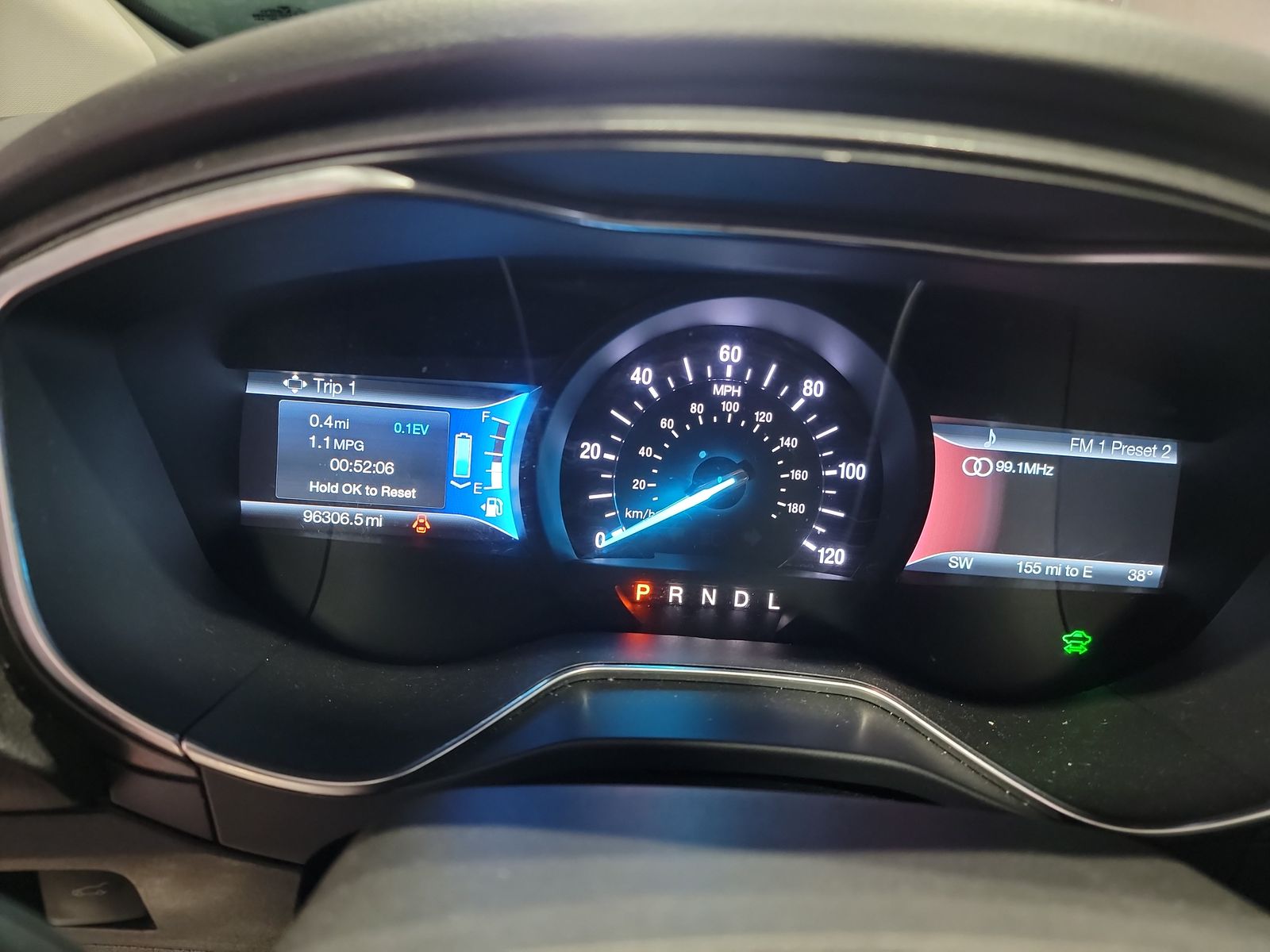 2016 Ford Fusion Hybrid Titanium FWD