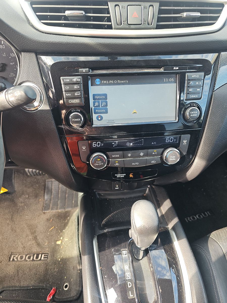 2014 Nissan Rogue SL FWD