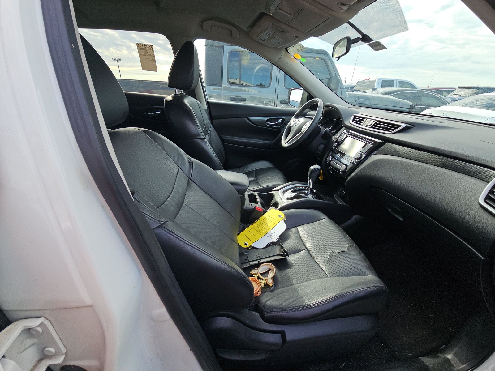 2014 Nissan Rogue SL FWD