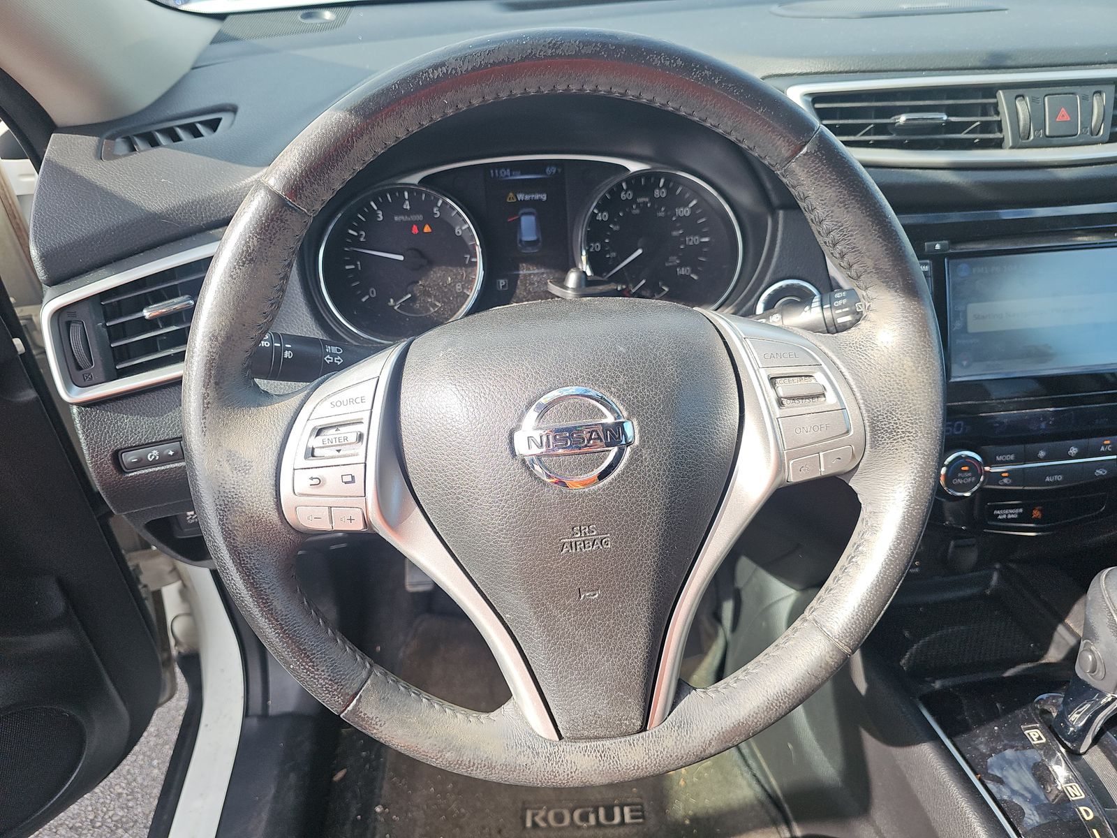 2014 Nissan Rogue SL FWD