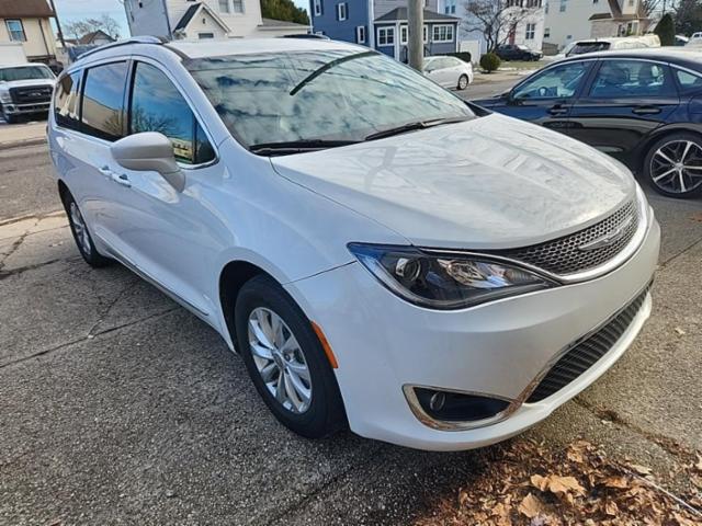 2019 Chrysler Pacifica Touring L FWD