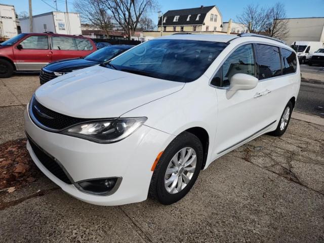 2019 Chrysler Pacifica Touring L FWD