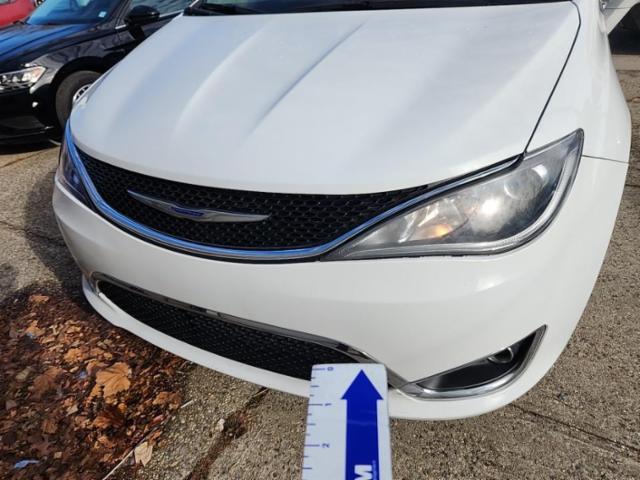 2019 Chrysler Pacifica Touring L FWD