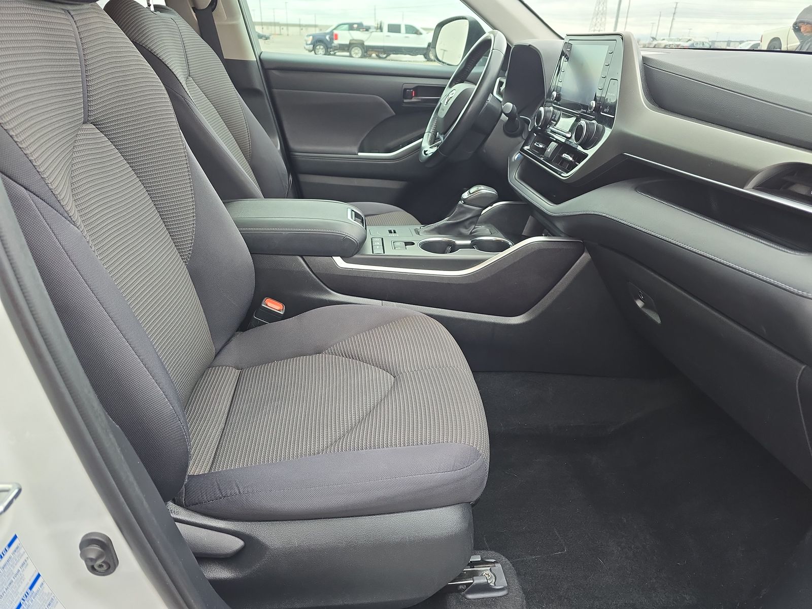 2021 Toyota Highlander Hybrid LE AWD