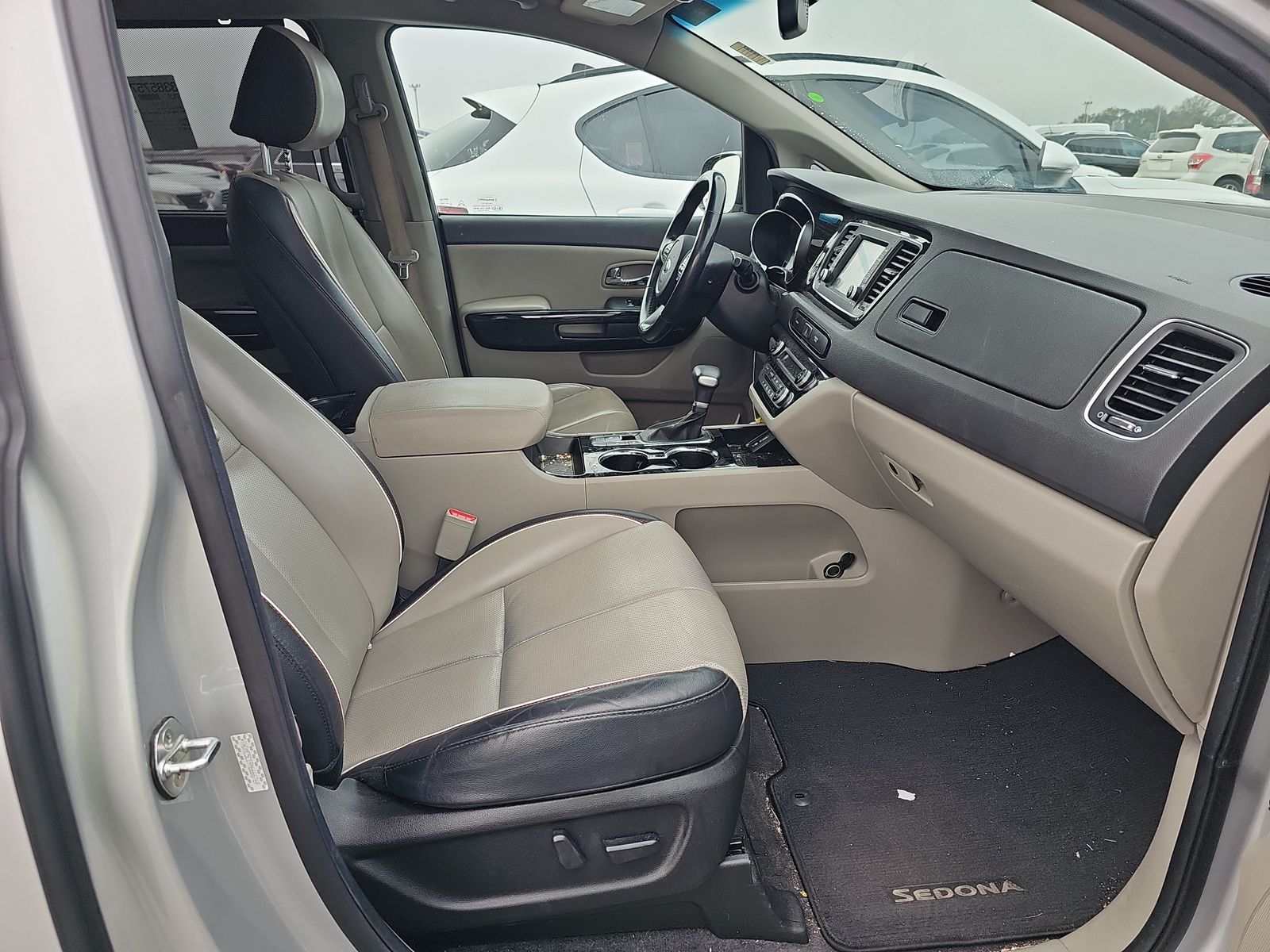 2021 Kia Sedona EX FWD