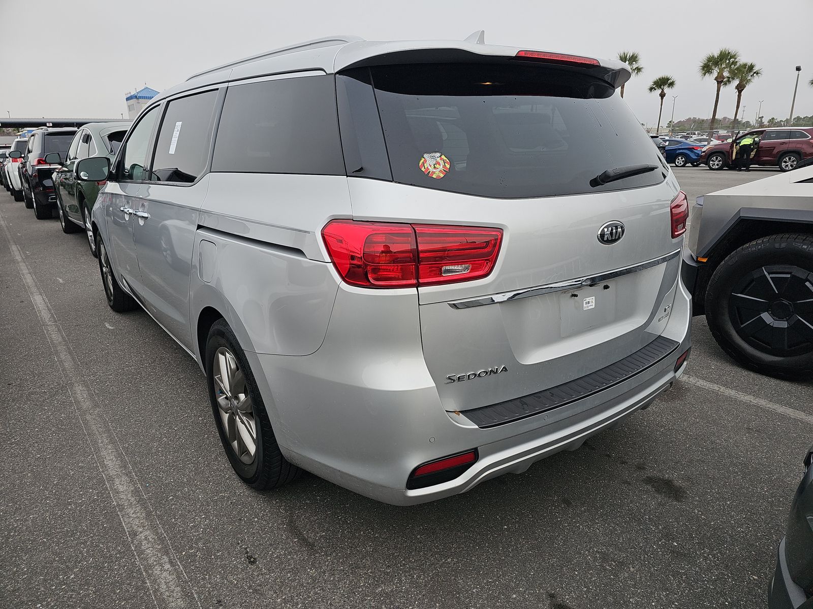2021 Kia Sedona EX FWD